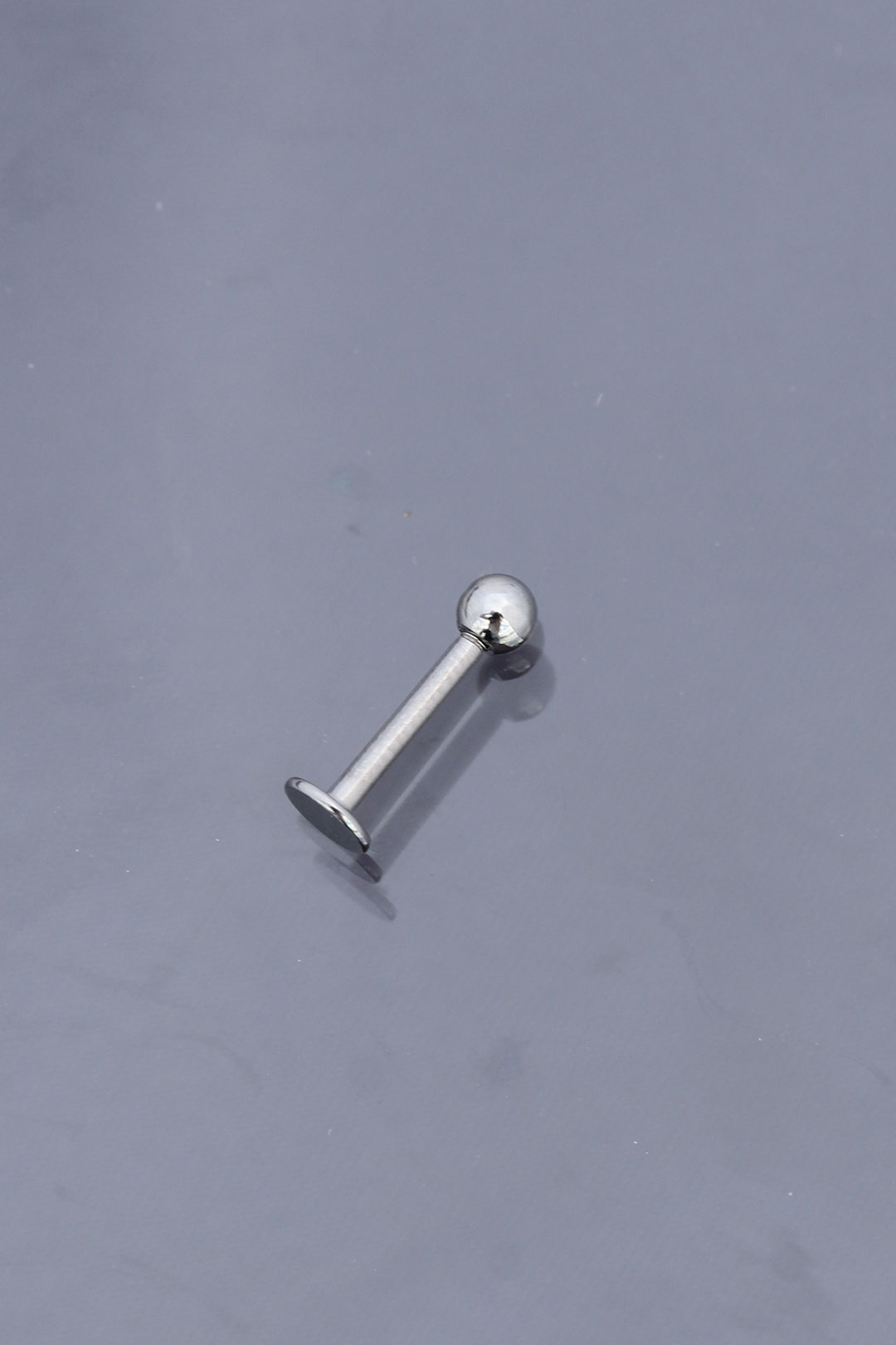 Silver Renk Düz Bar Tek Taraflı Top Model 316L Cerrahi Çelik Piercing
