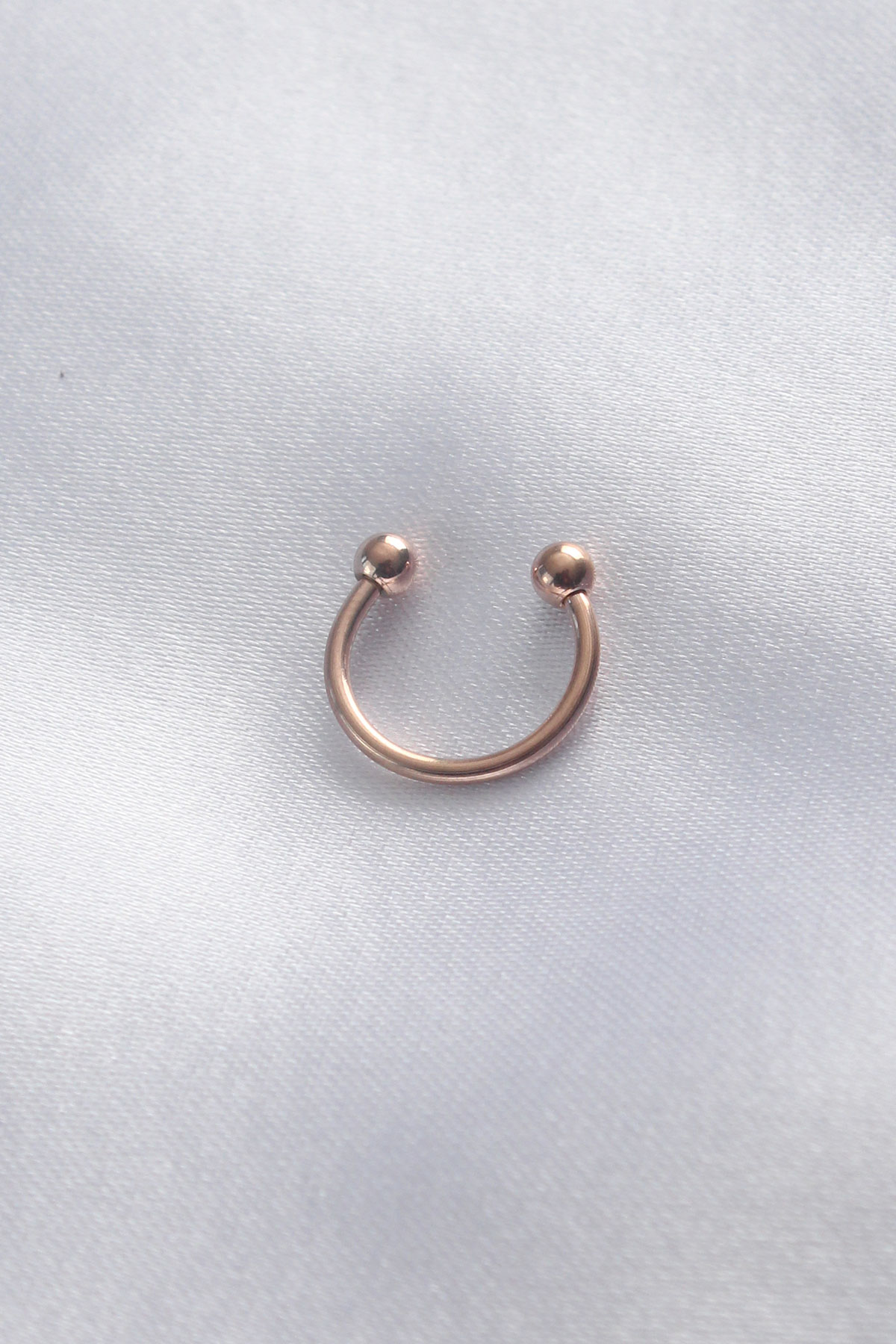 316L Cerrahi Çelik Rose Renk Minimal Toplu Halka Piercing 316L Cerrahi Çelik Rose Renk Minimal Toplu Halka Piercing