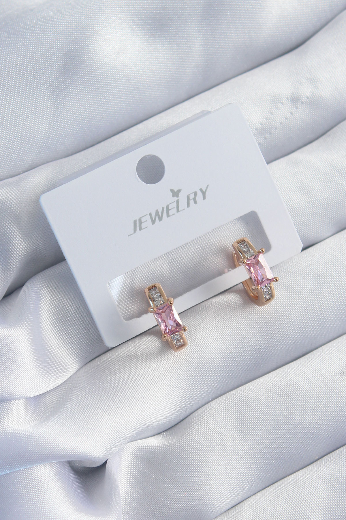 Pirinç Gold Renk Zirkon Taşlı Kadın Küpe