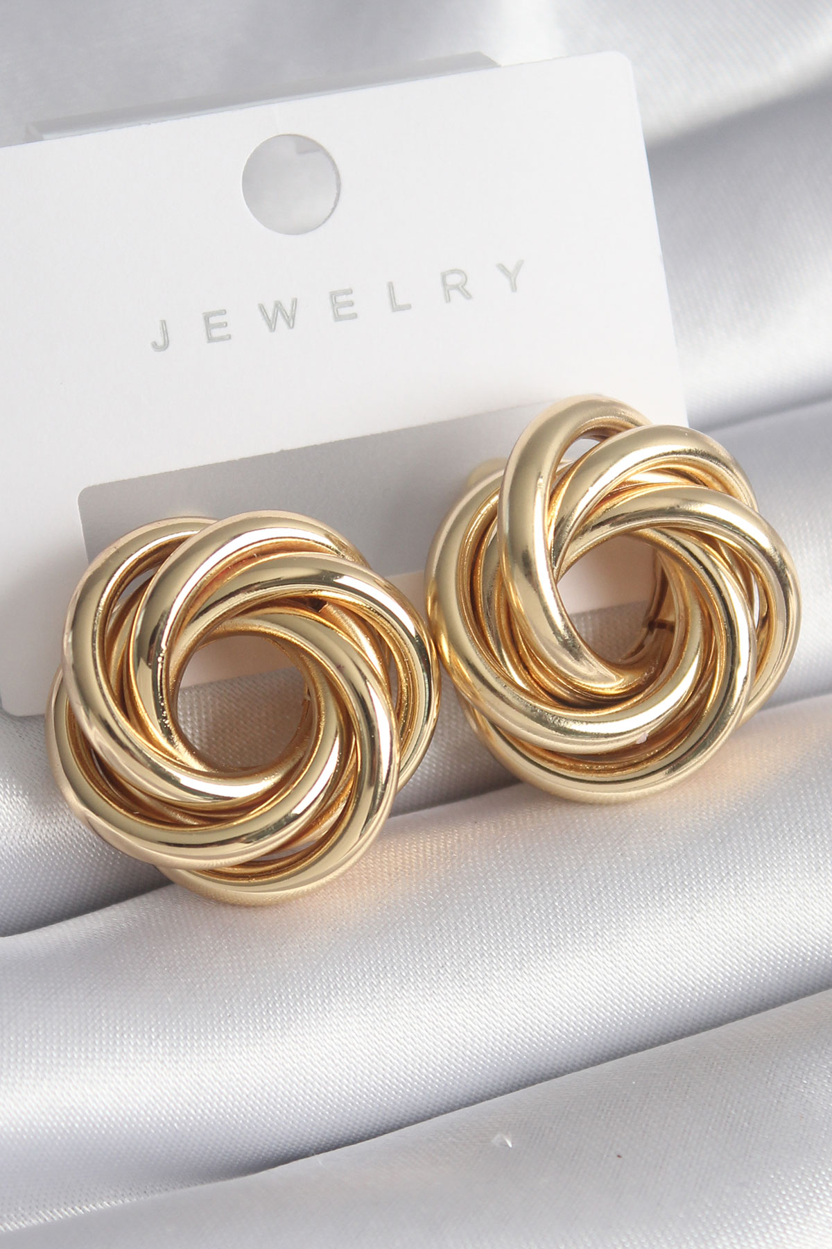 Pirinç Gold Renk Sarmal Halka Model Kadın Küpe Pirinç Gold Renk Sarmal Halka Model Kadın Küpe