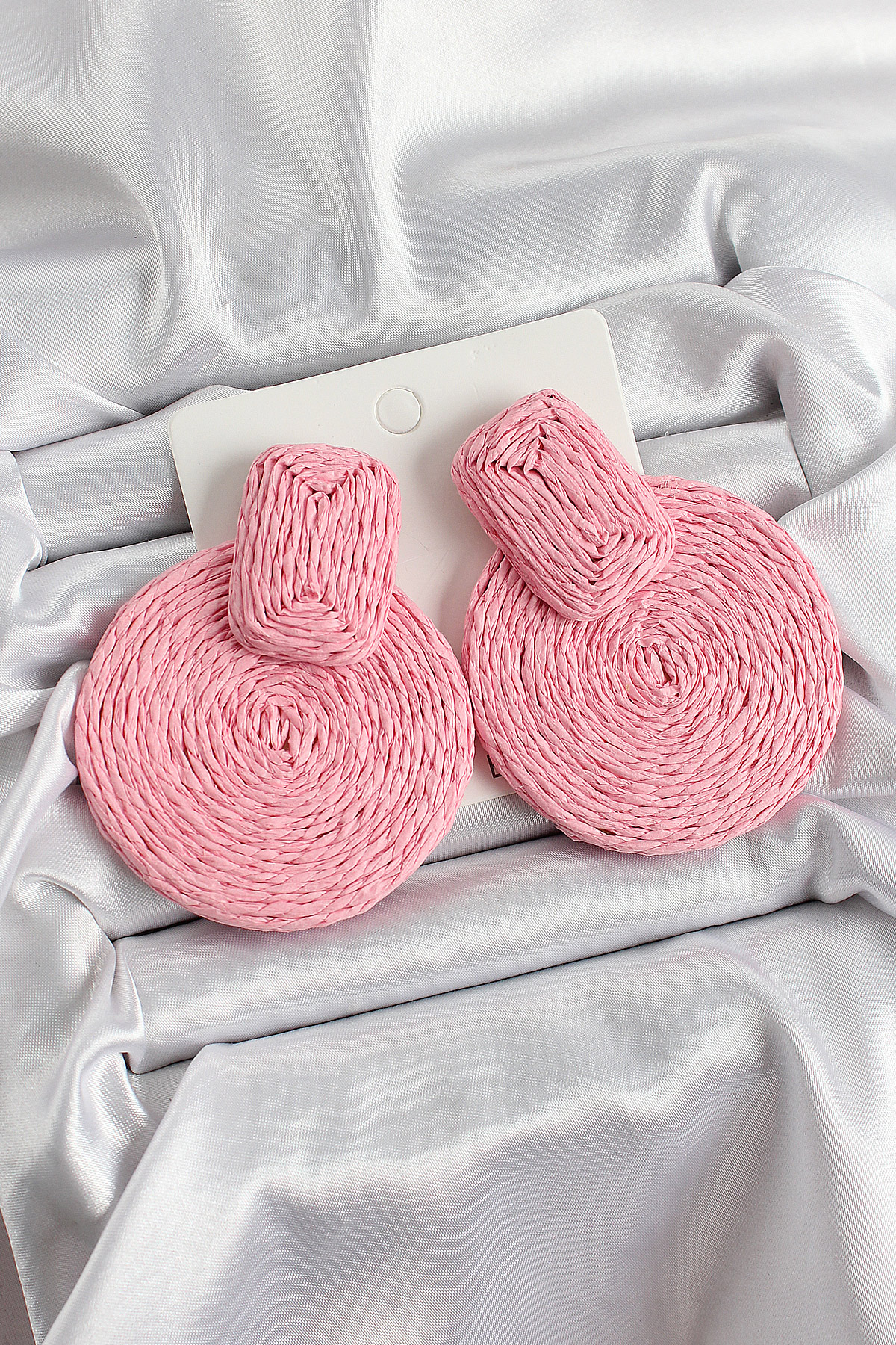 Pembe Daire Figürlü Hasır Örgü Model Gold Renk Kadın Küpe