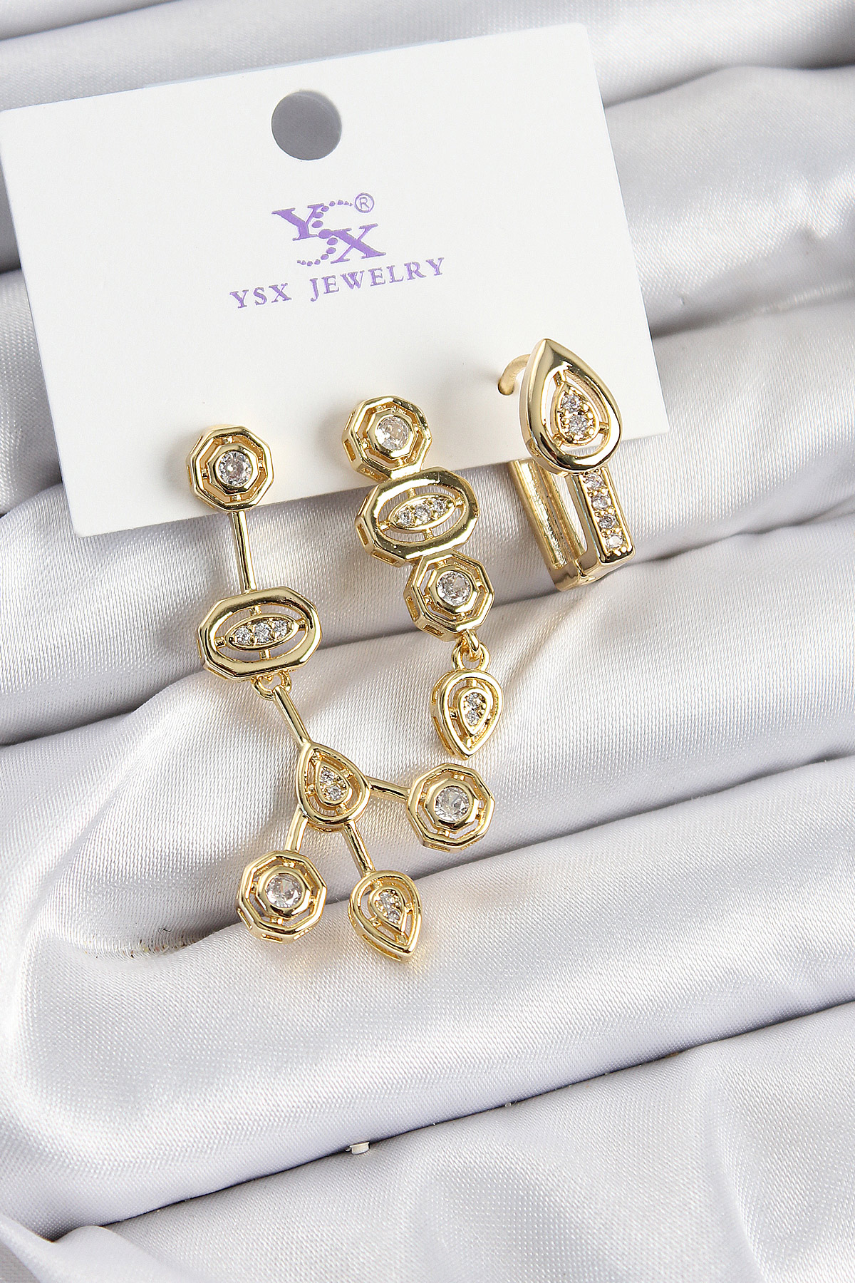 Pirinç Zi̇rkon Taşlı Geometrik Model Gold Renk 3'Lü Kadın Küpe