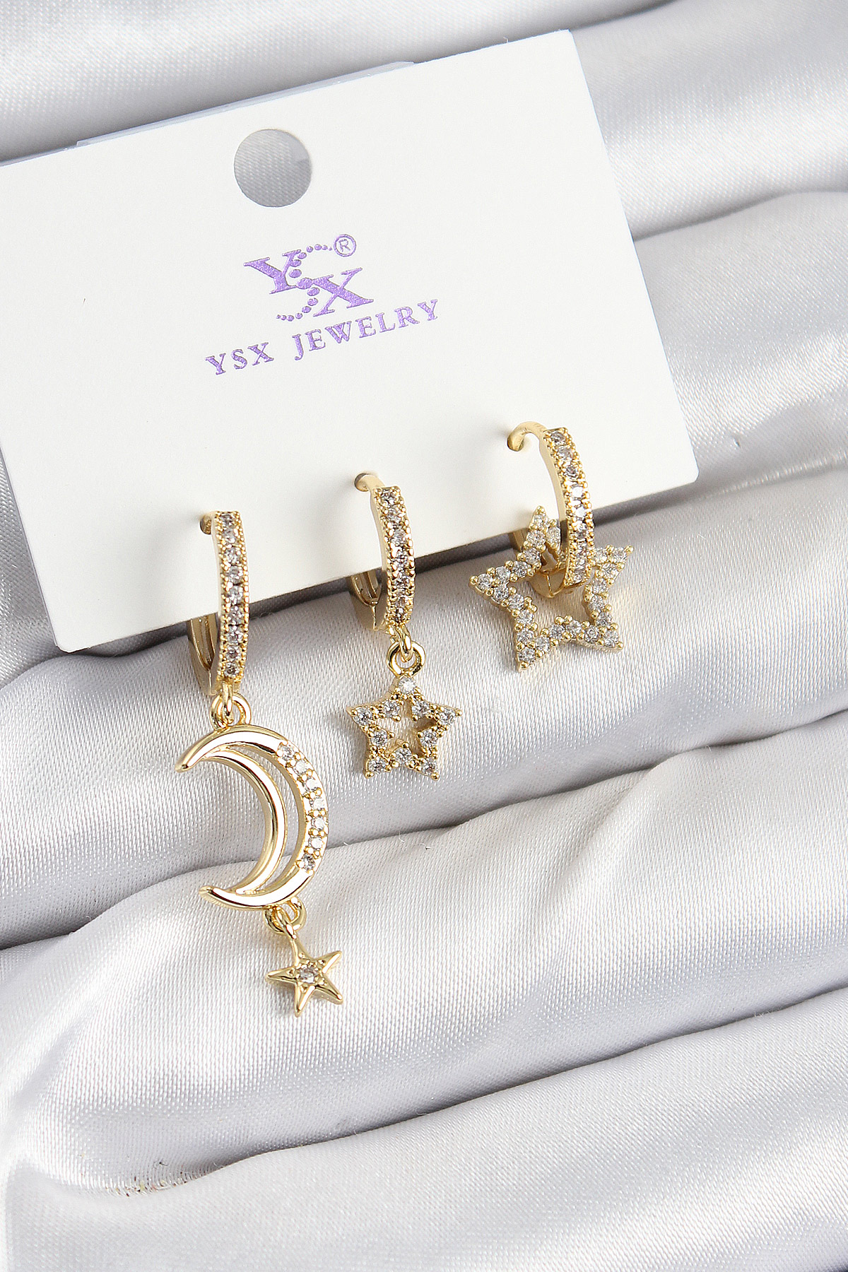 Pirinç Zi̇rkon Taşlı Ay Ve Hilal Model Gold Renk 3'Lü Kadın Küpe