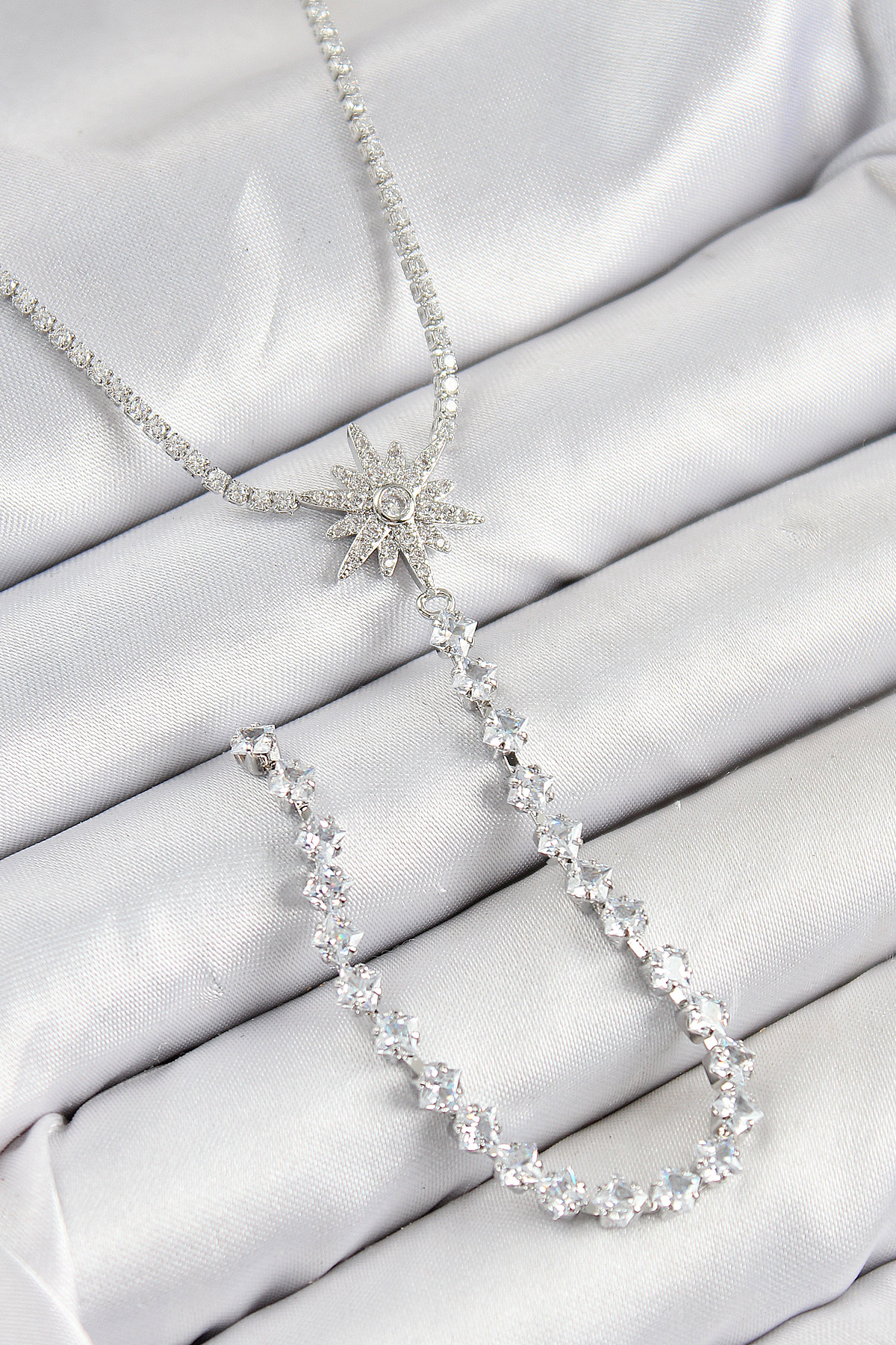 Pirinç Zirkon Taşlı Kutup Yıldızı Model Gold Renk Y Kolye