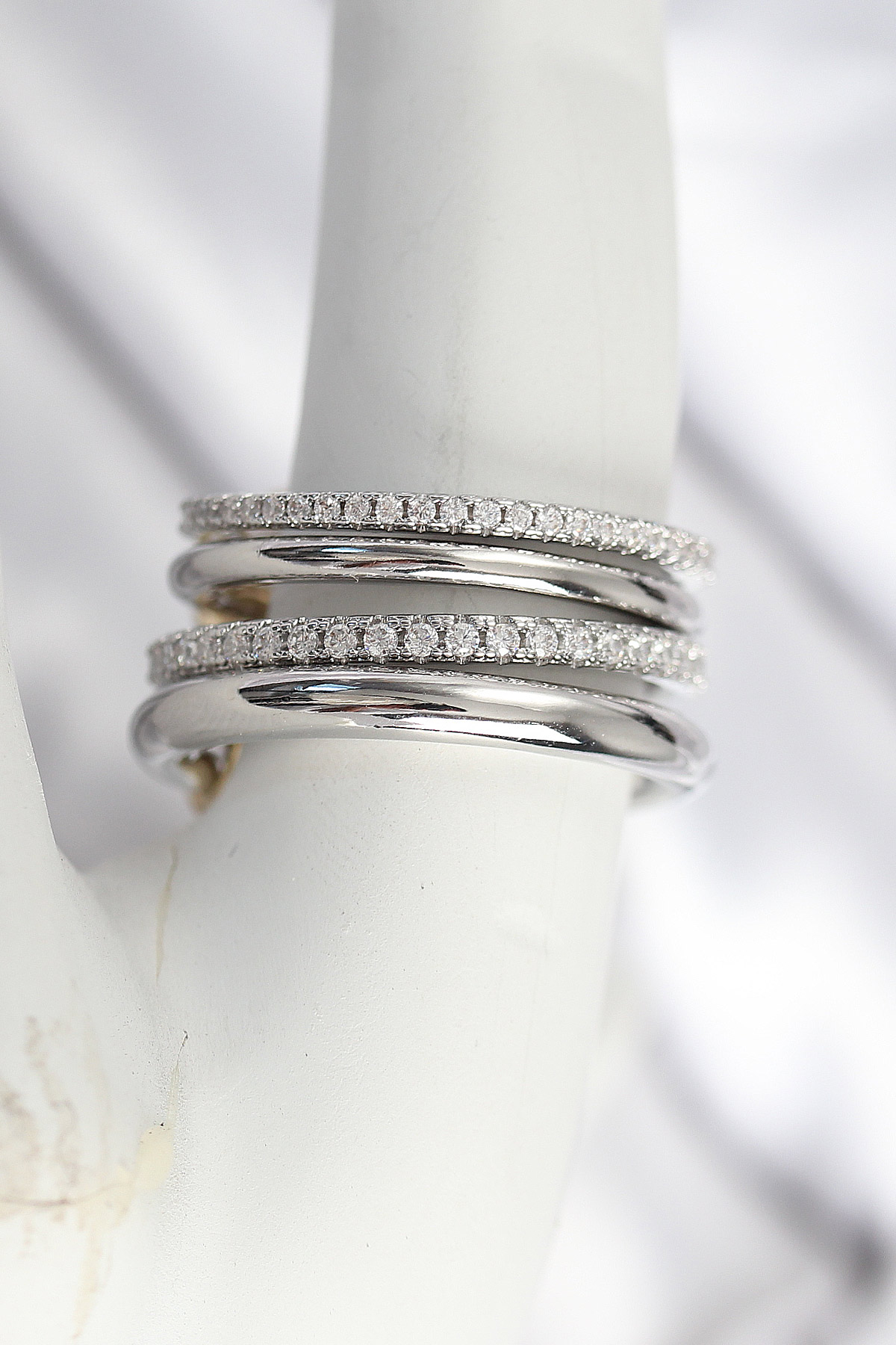 Pirinç Gümüş Renk Zirkon Taşlı 4'Lü Kadın Yüzük