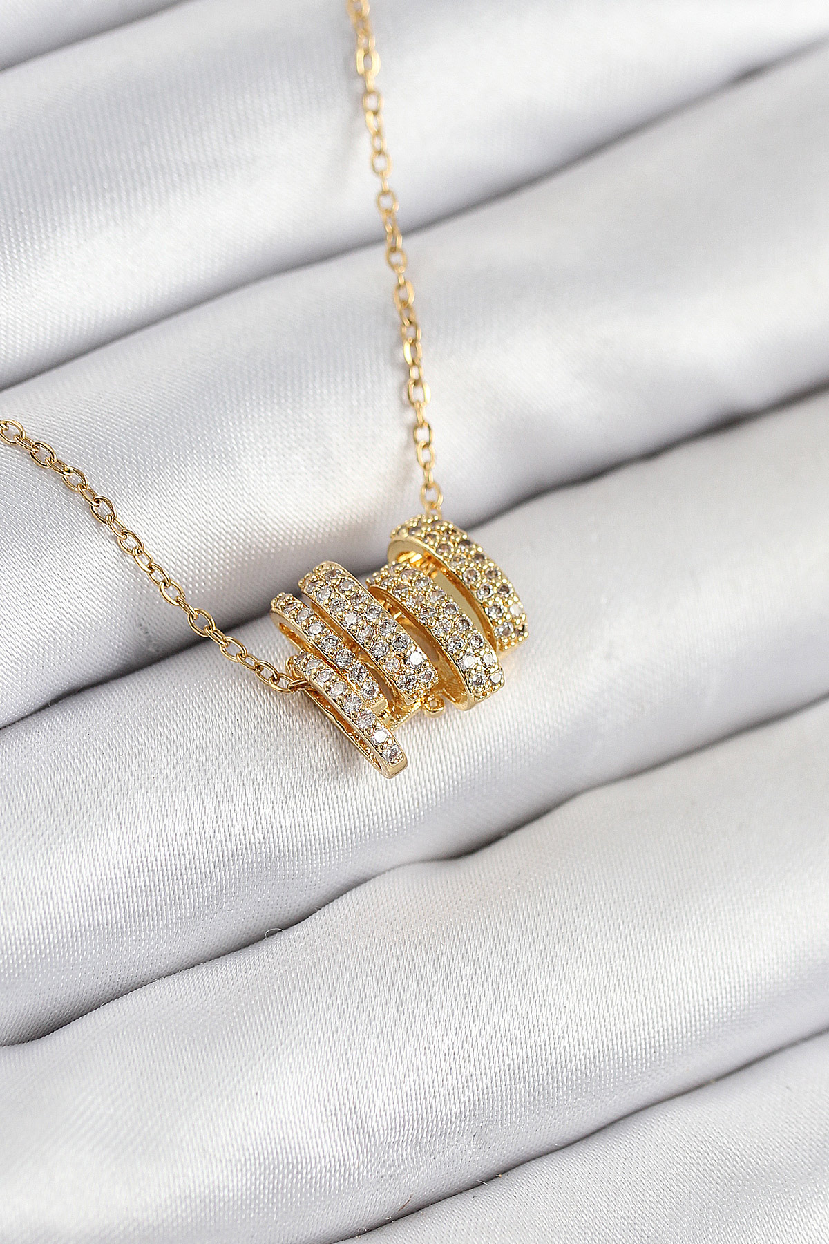 316L Çelik Zirkon Taşlı Sarmal Model Gold Renk Kadın Kolye