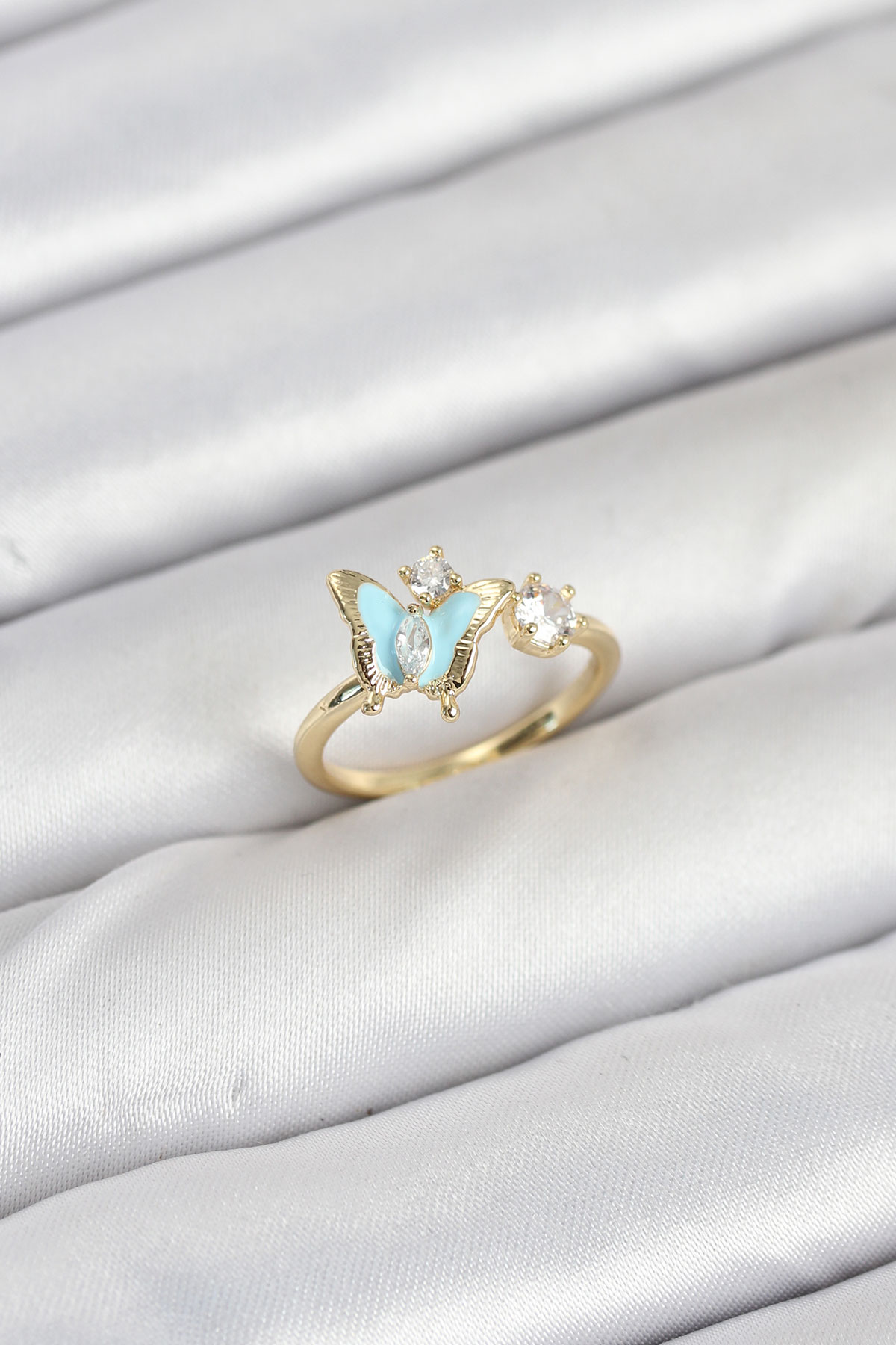 Pirinç Gold Renk Kelebek Model Kadın Yüzük