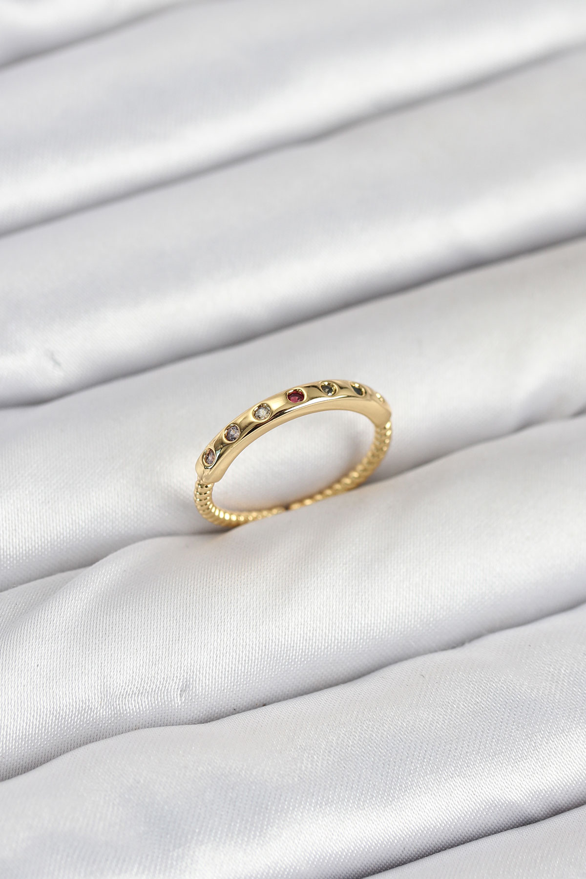 Pirinç Gold Renk Renkli Zirkon Taşlı Kadın Yüzük