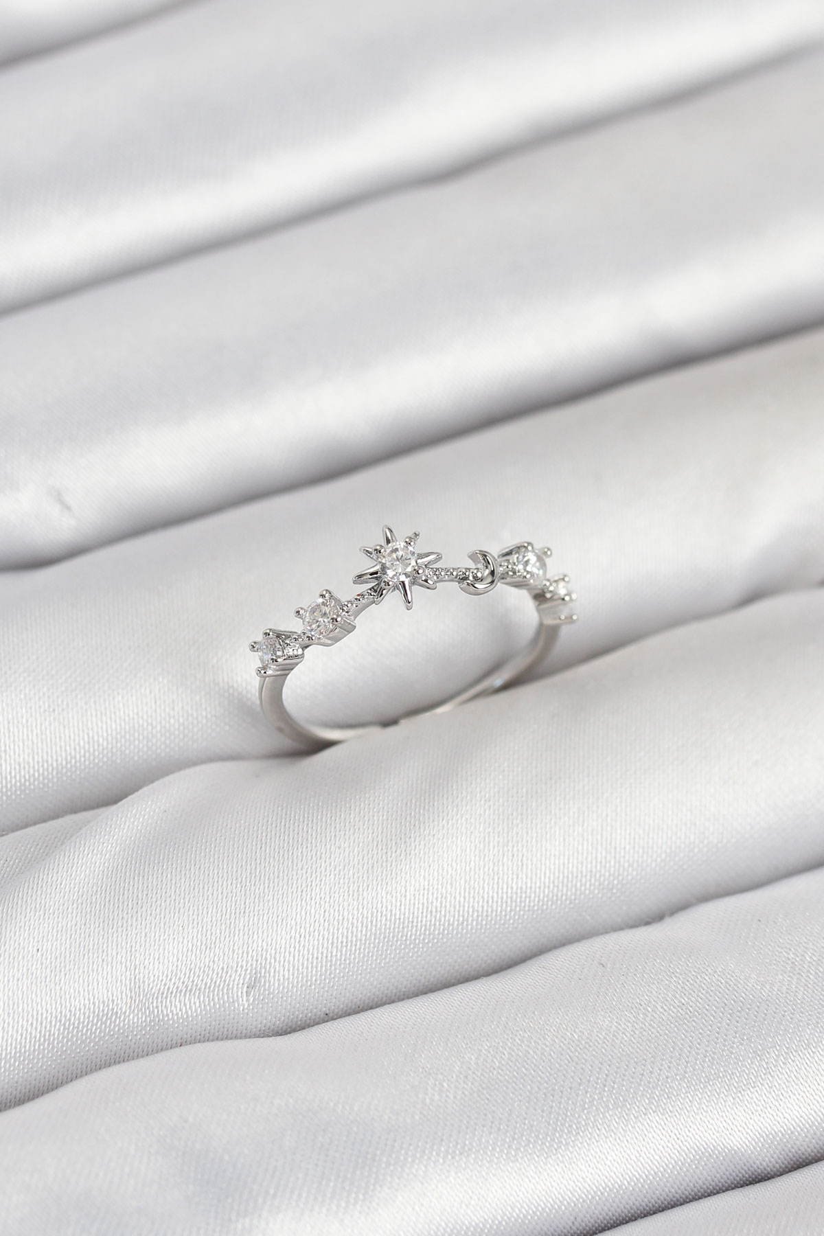 Pirinç Gümüş Renk Manifest Kadın Yüzük