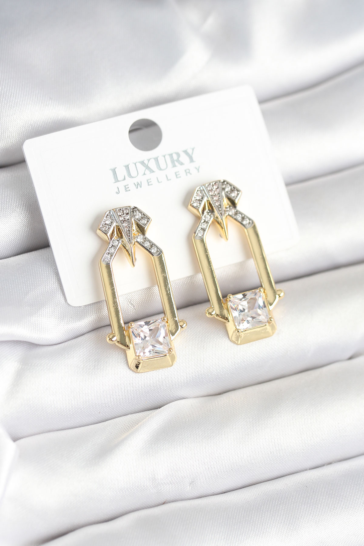 Pirinç Gold Renk Vintage Kadın Küpe