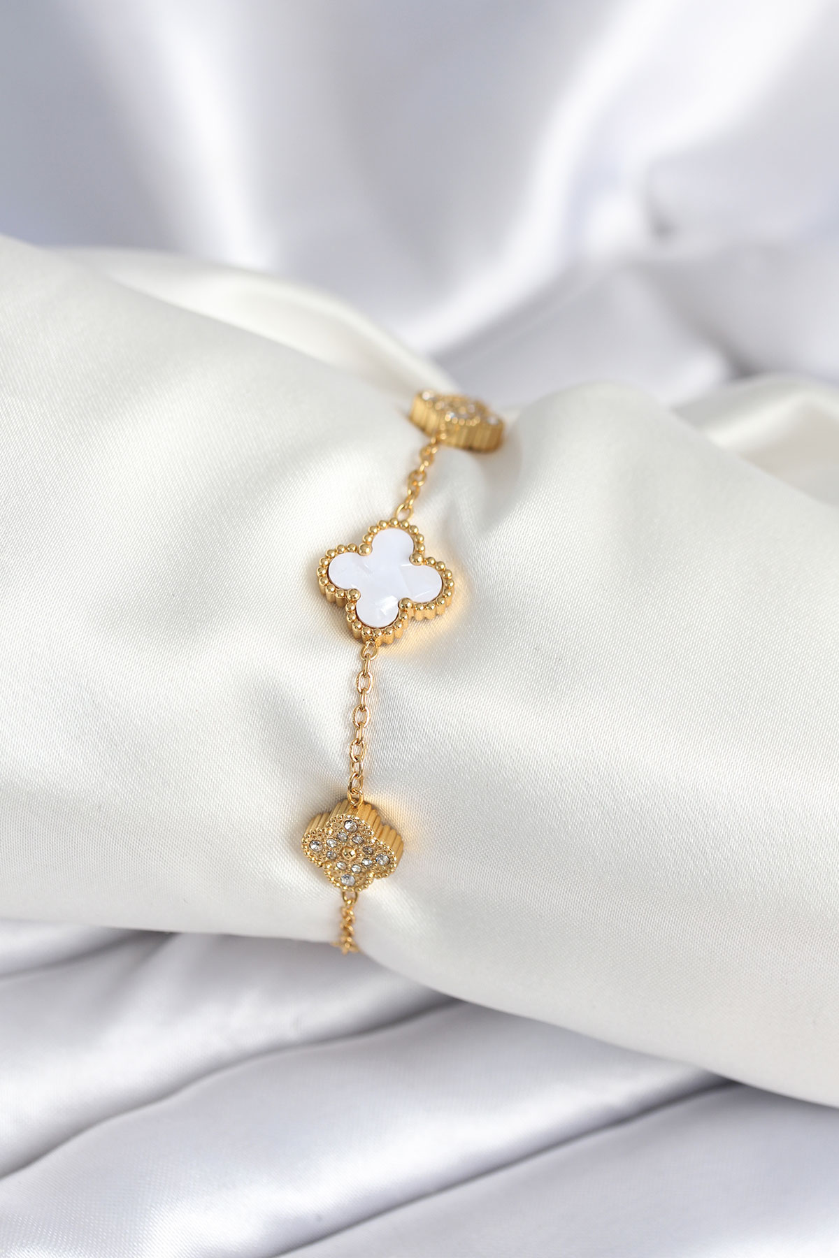 316L Çelik Zincir Zirkon Taşlı Yonca Beyaz Kadın Bileklik