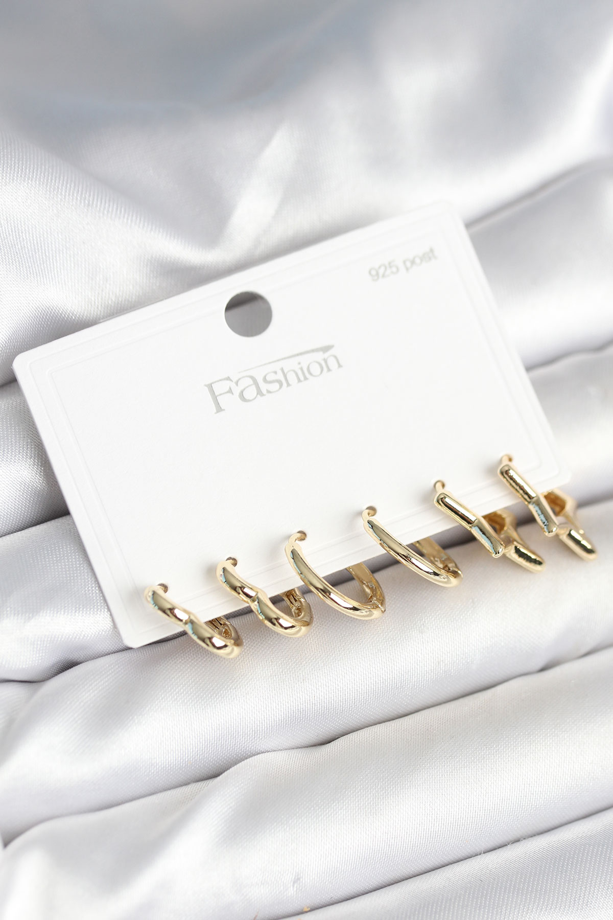 Pirinç Gold Renk Kalp Yıldız ve Halka Model 925 Ayar Gümüş Çivili Kadın Küpe Seti