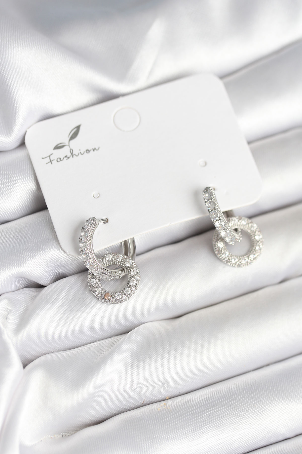 Renk Pirinç Zirkon Taşlı Halka Model Kadın Küpe