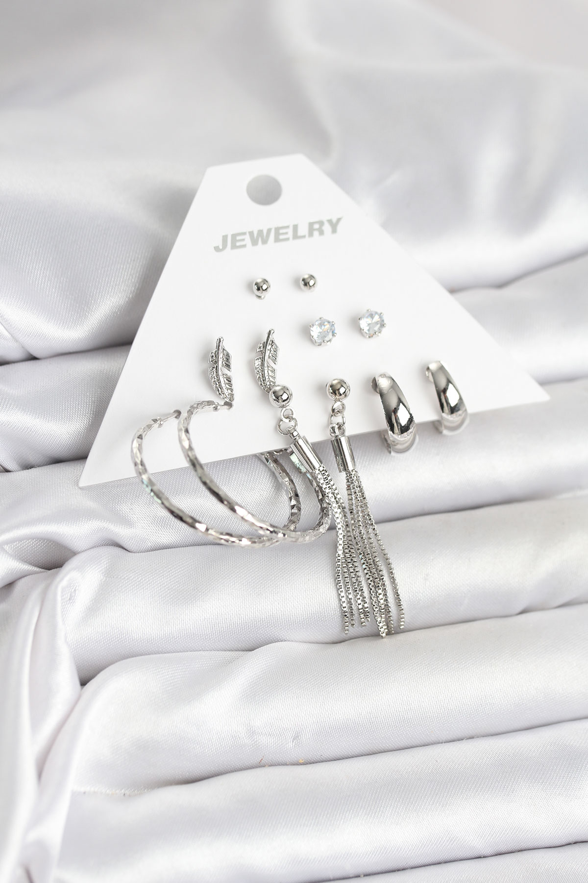 Gümüş Renk Pirinç 6 Çiftli Kadın Küpe Seti