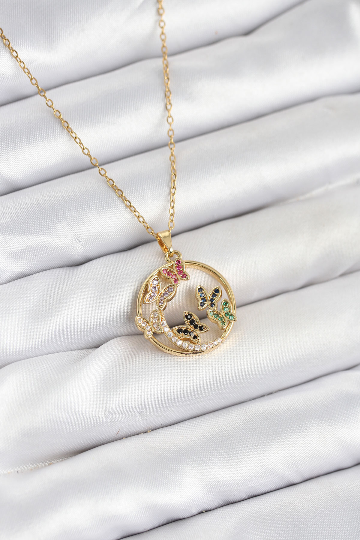 316L Çelik Zincir Gold Renk Zirkon Taşlı Kelebekli Kadın Kolye