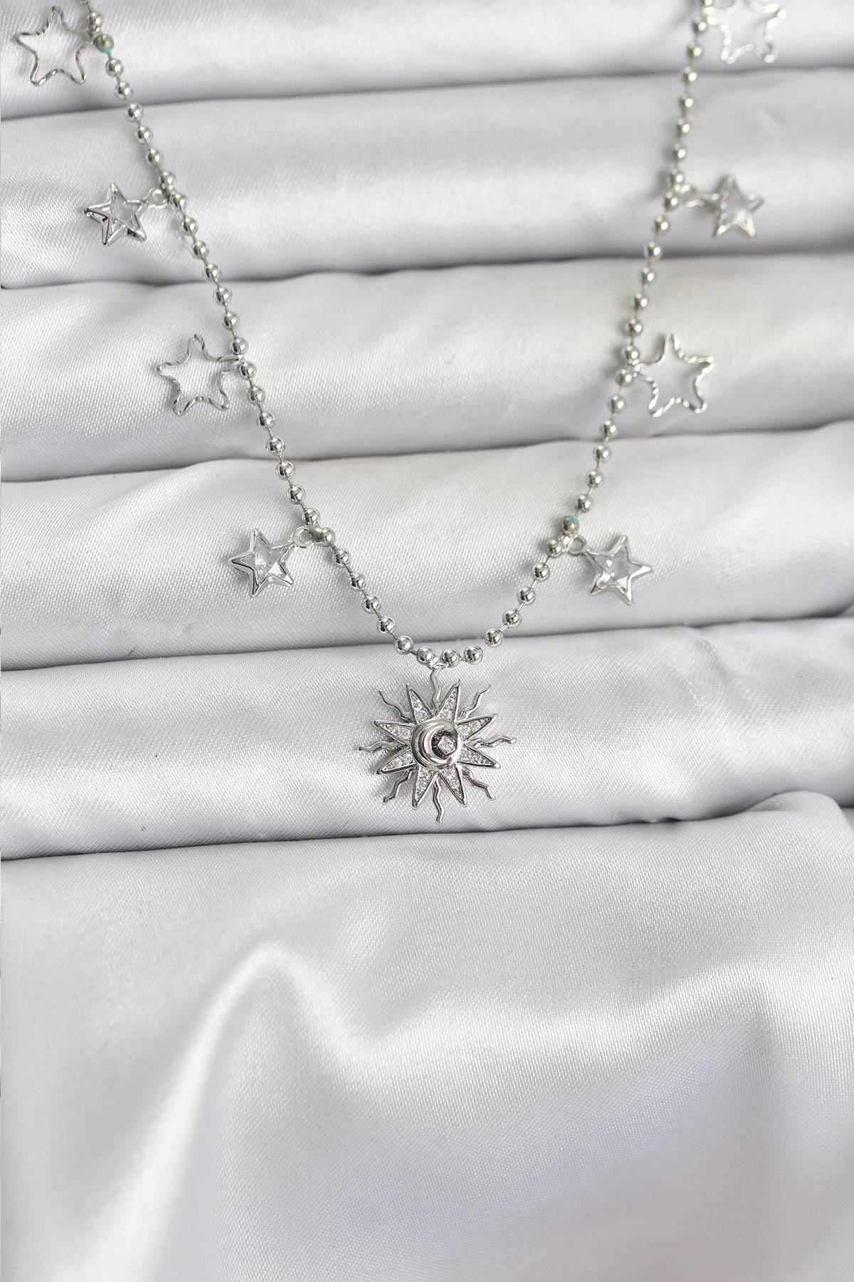 Pirinç Gümüş Renk Güneş Model Kadın Kolye