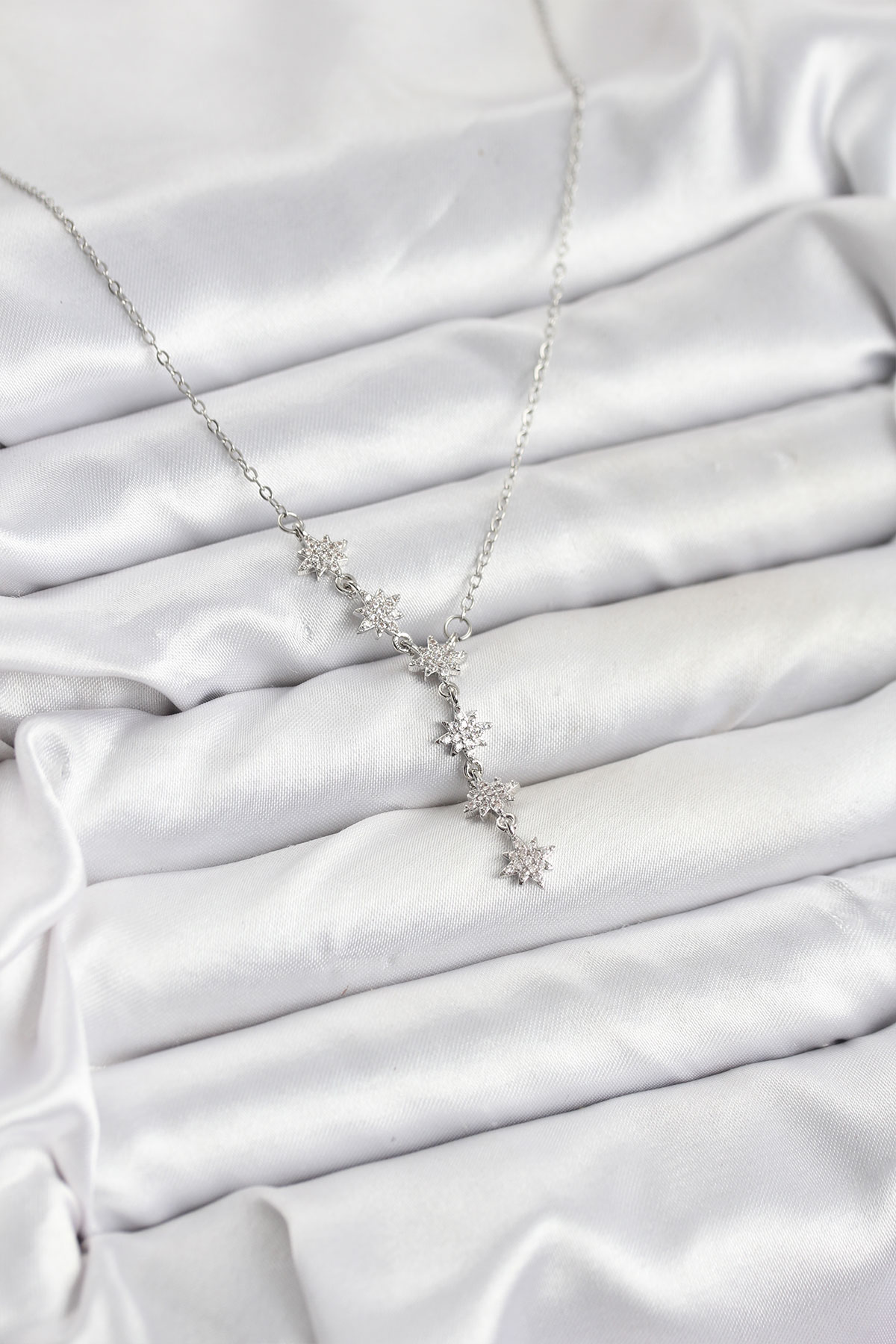 316L Çelik Zincir Gümüş Renk Kutup Yıldızı Model Kadın Kolye