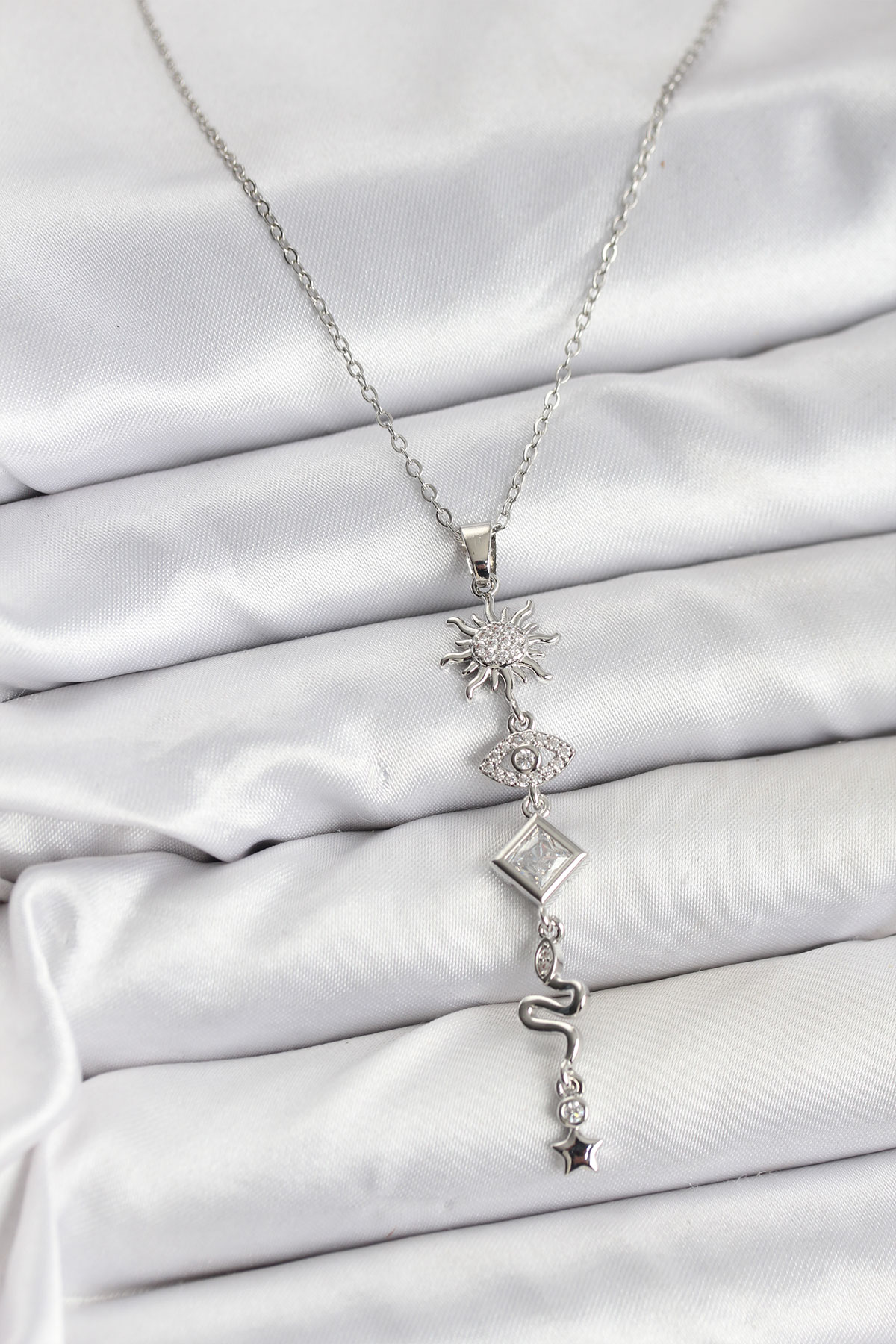 316L Çelik Zincir Gümüş Renk Güneş ve Enerji Model Kadın Y Kolye