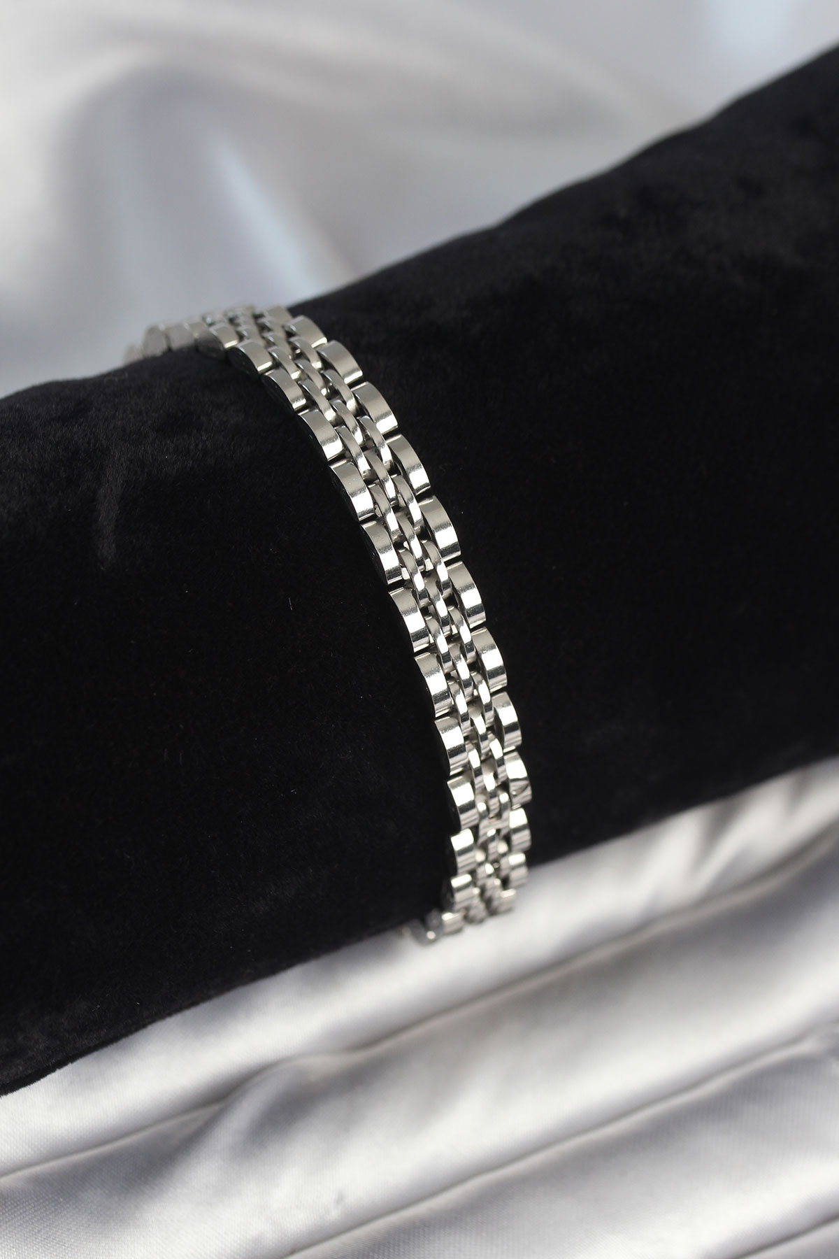 316L Çelik 7 mm Kalınlıkta Gümüş Renkli Erkek Bileklik