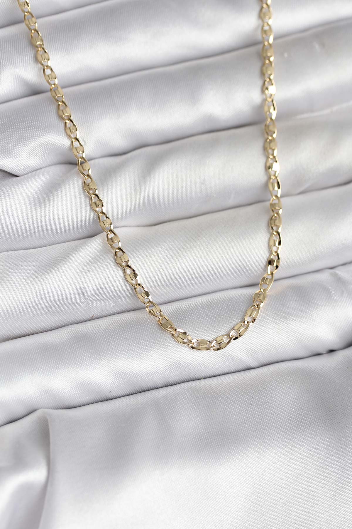 14K Gold Renk Kaplama Ezme Plaka Model CM Kadın Kolye