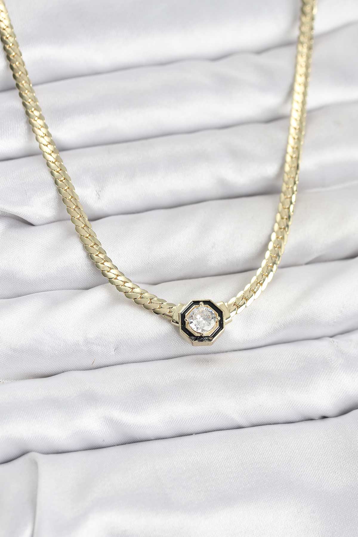 Gold Renk Pirinç Zirkon Taşlı Kadın Kolye