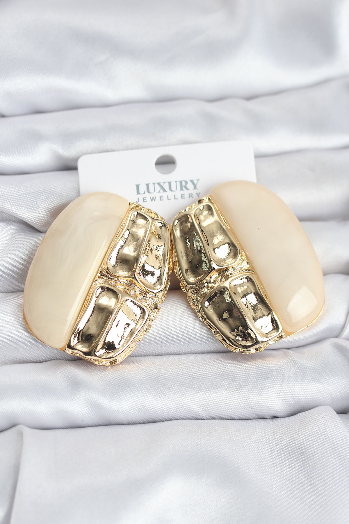 Krem Renk Pirinç Vintage Kadın Küpe