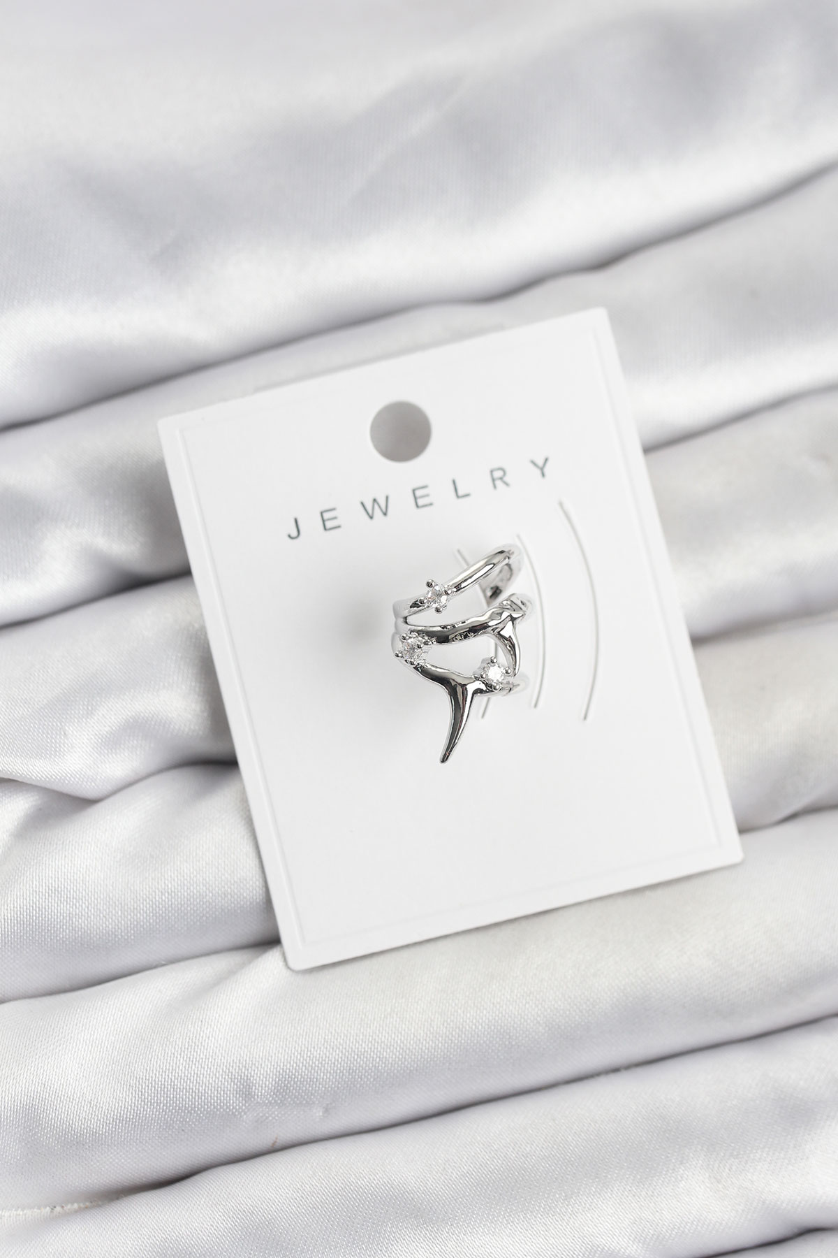 Gümüş Renk Pirinç Diken Model Kıkırdak Earcuff Küpe