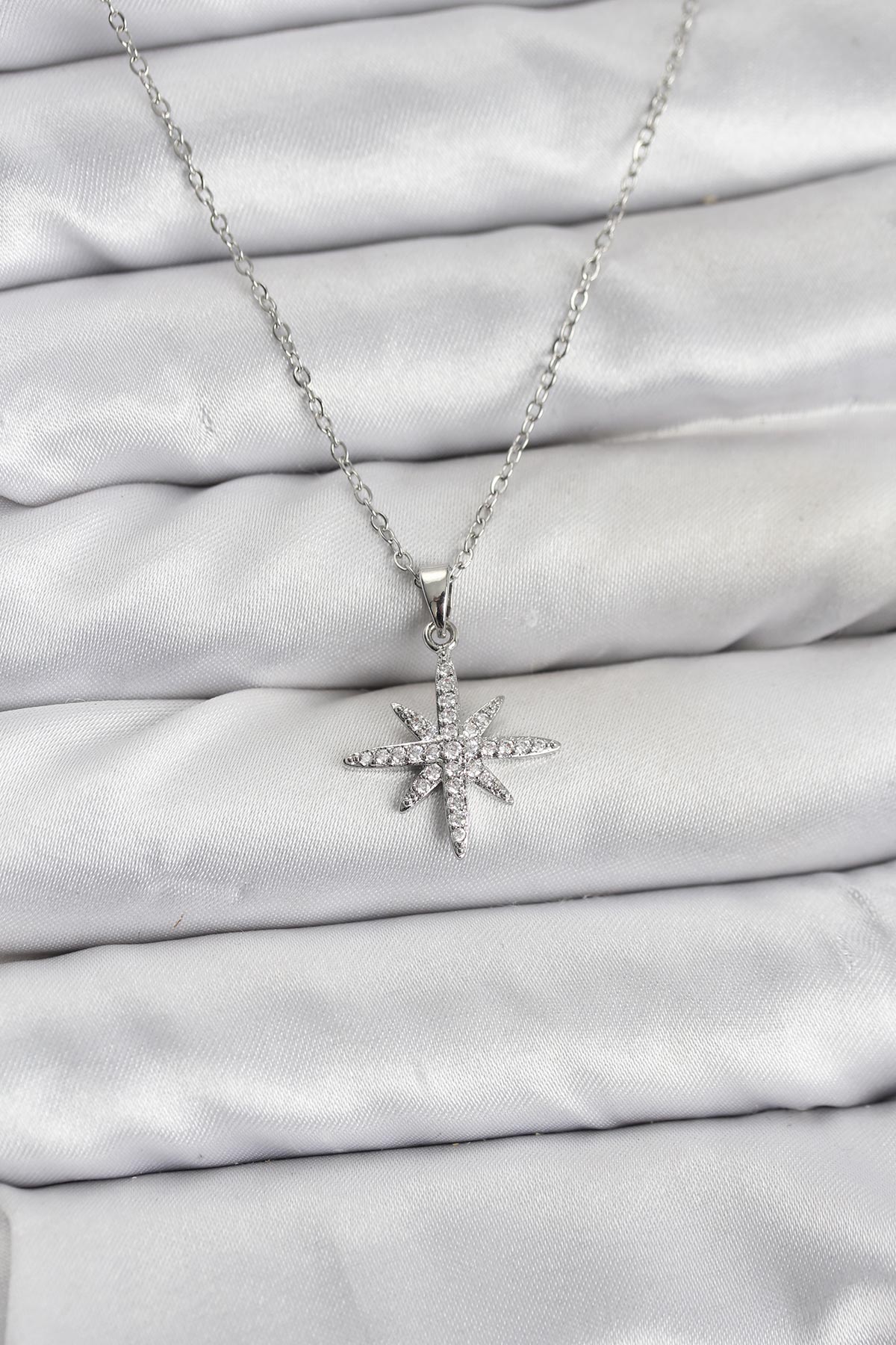 316L Çelik Zincir Gümüş Renk Kutup Yıldızı Model Zirkon Taşlı Kadın Kolye