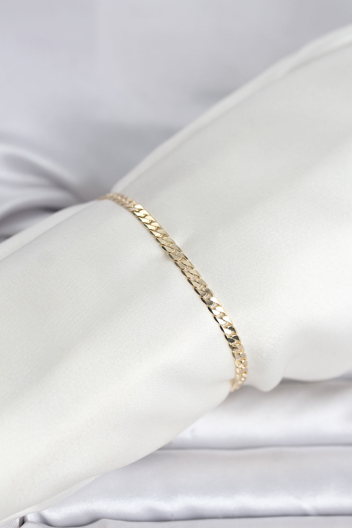 CM 14K Gold Renk Zincirli Model Kadın Bileklik