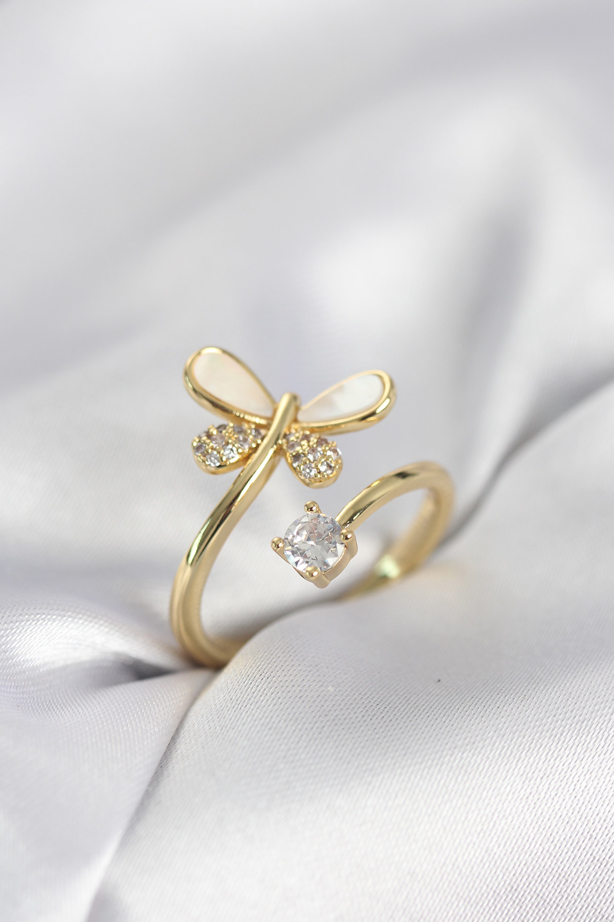 Gold Renk Yusufçuk Model Zirkon Taşlı Kadın Yüzük