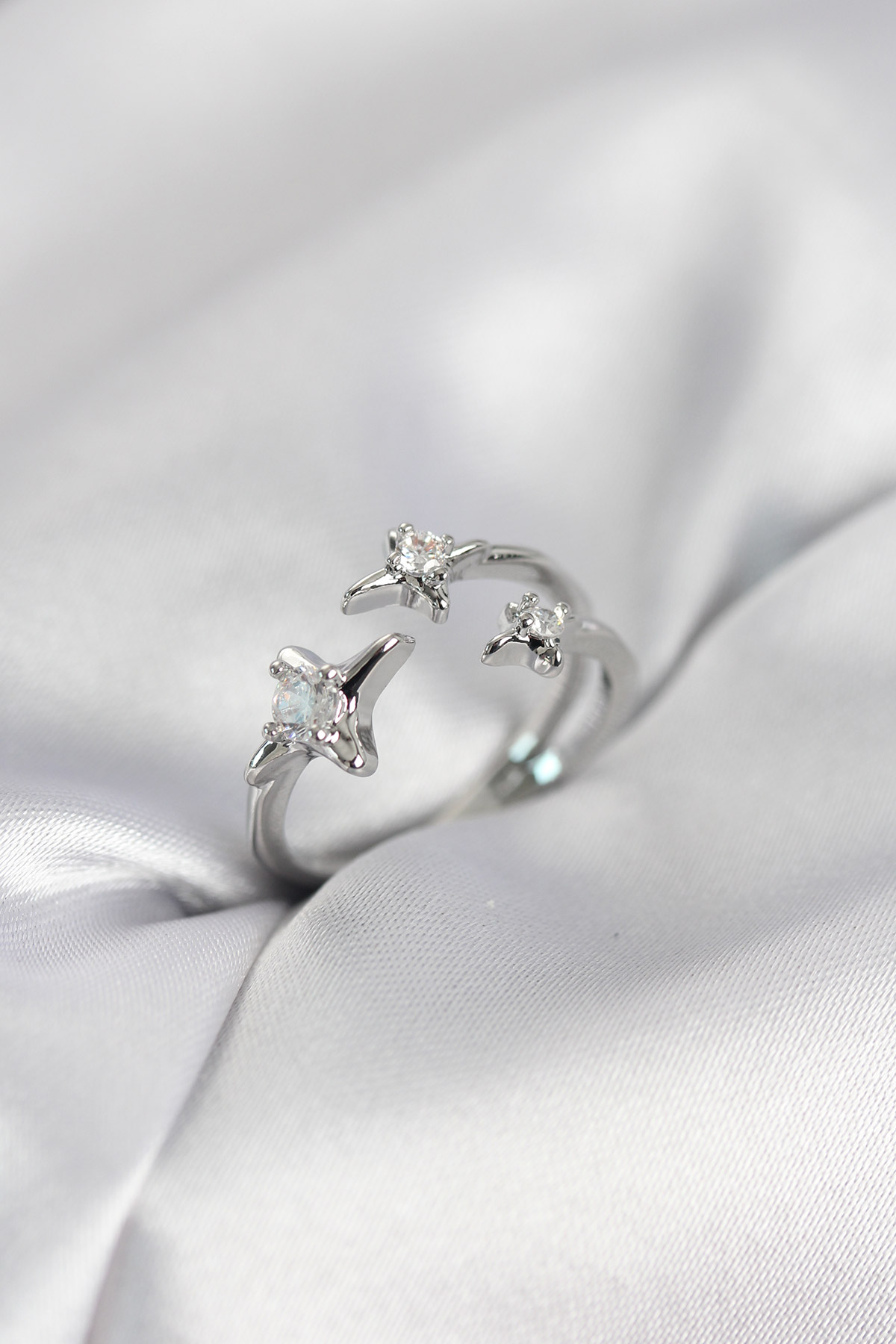 Minimal Kutup Yıldızı Model Gümüş Renk Kadın Yüzük