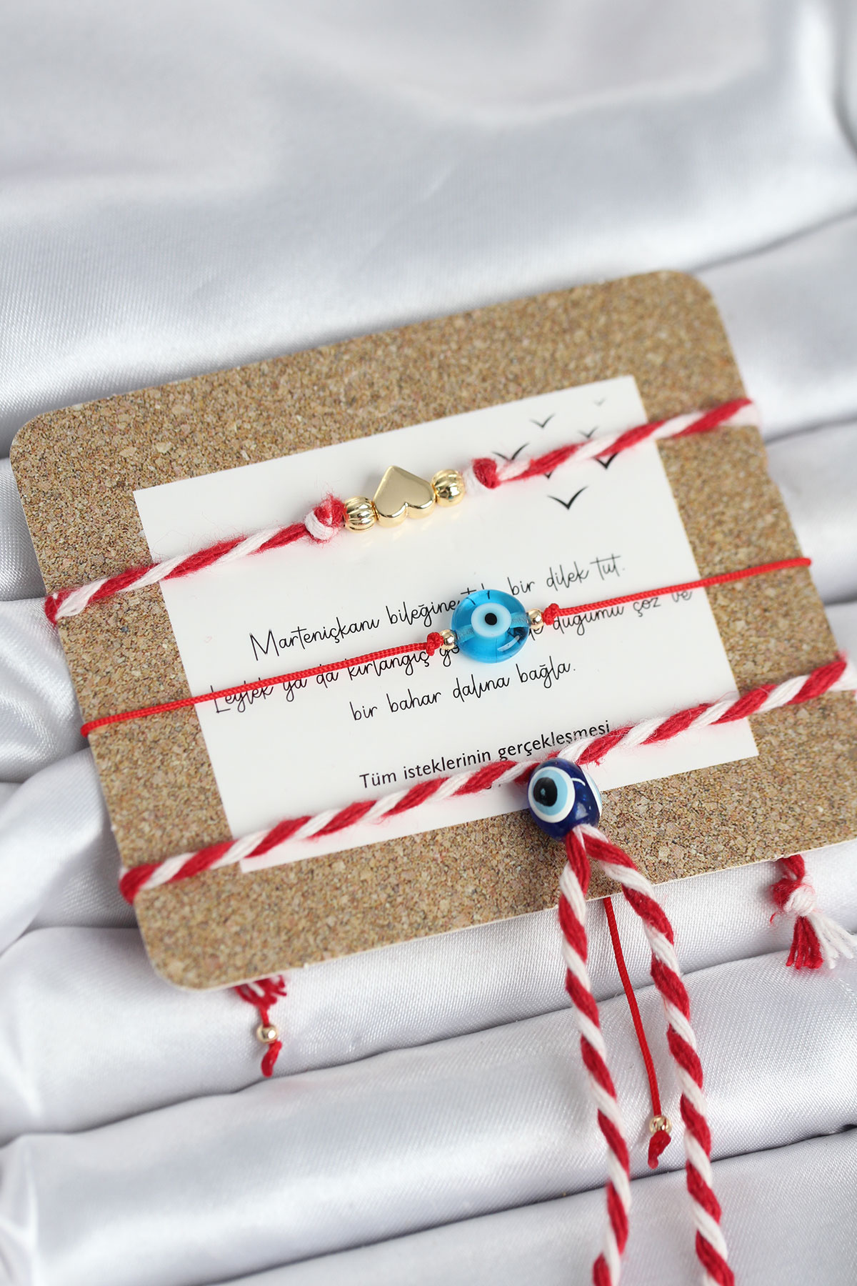 Marteniçka Bileklik 3'lü Düğümlü kalp ve Nazarlı Model