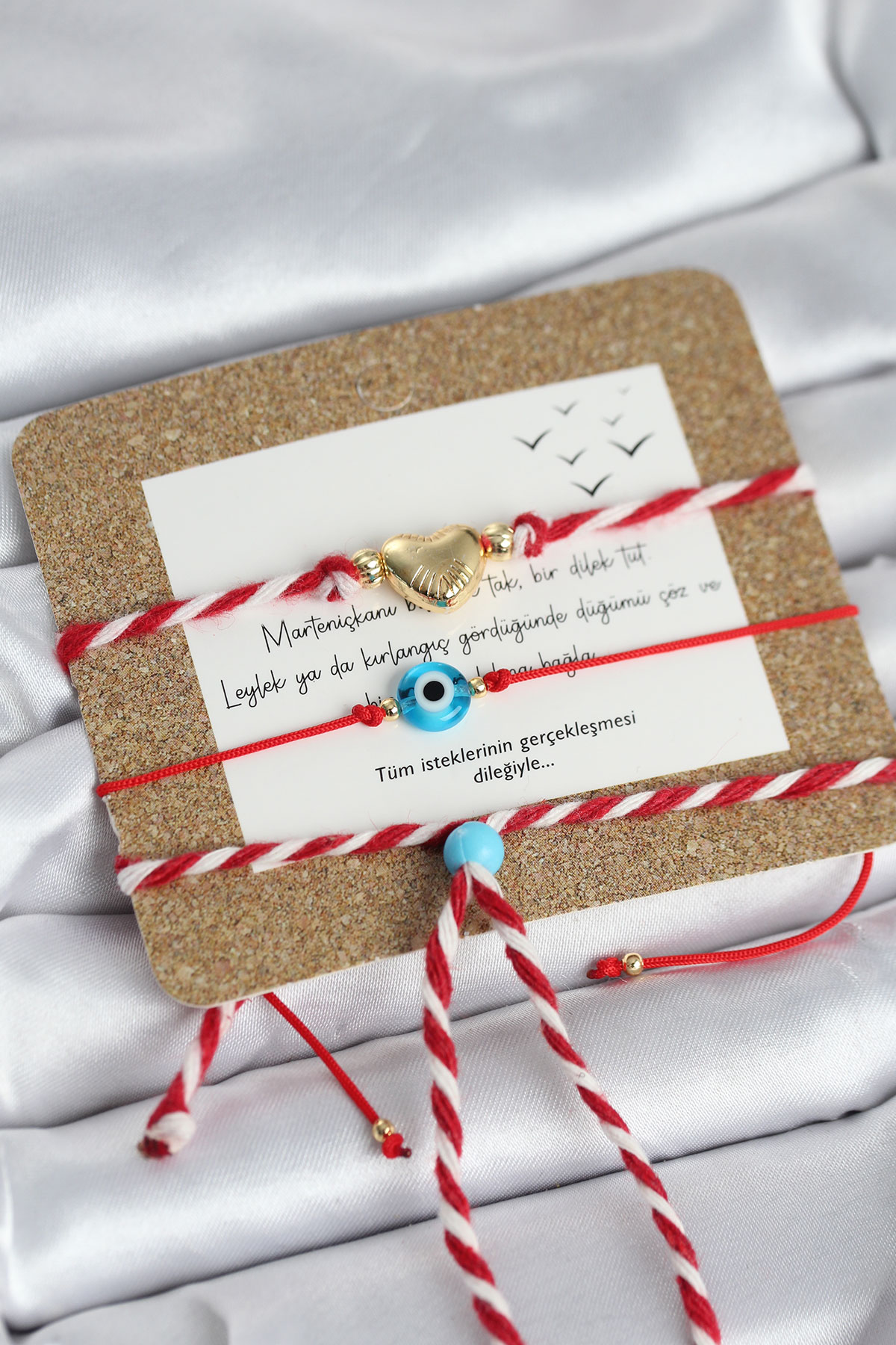 Marteniçka Bileklik 3'lü Kalp ve Mavi Boncuk Model