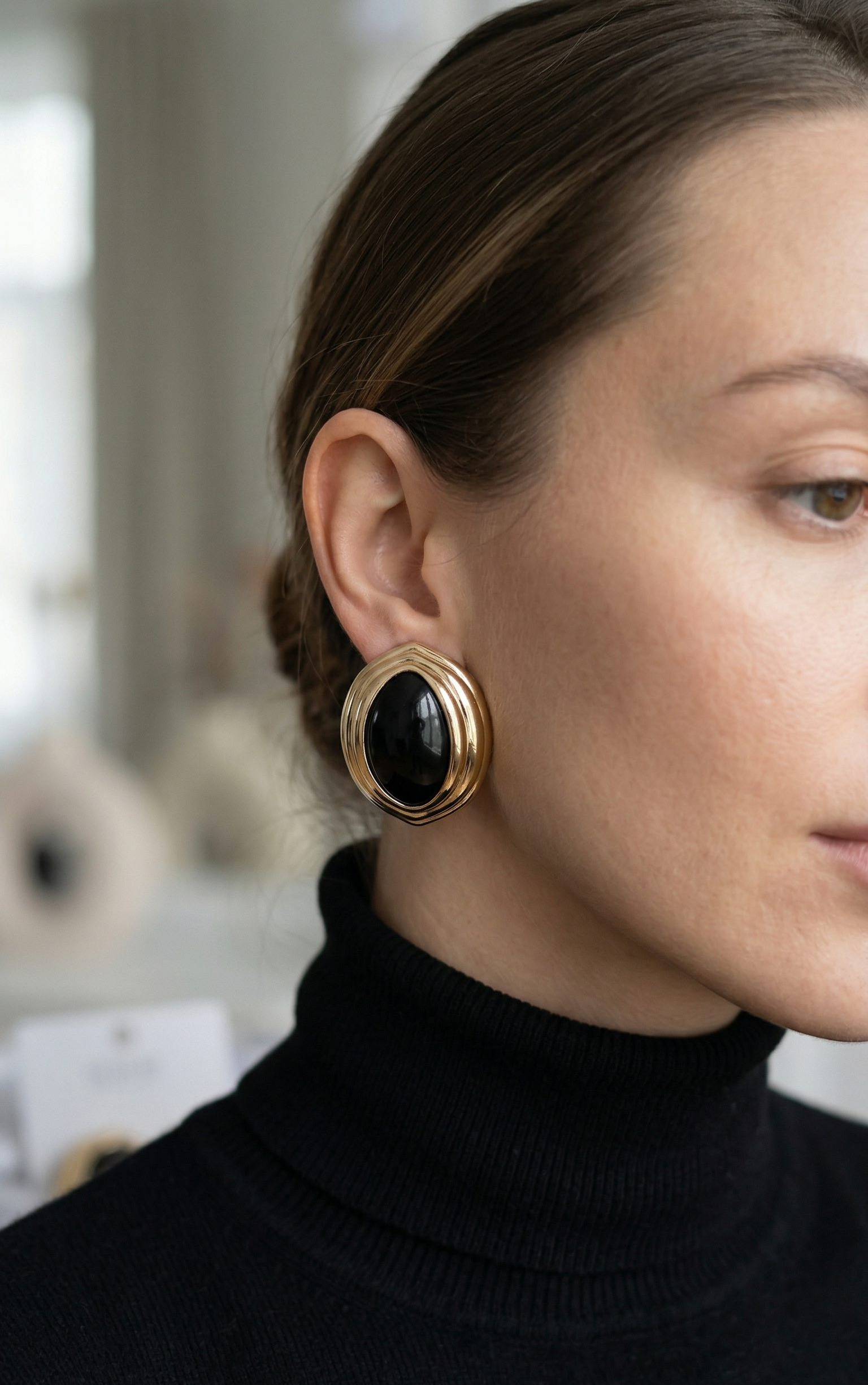 Pirinç Siyah Badem Model Vintage Gold Kadın Küpe