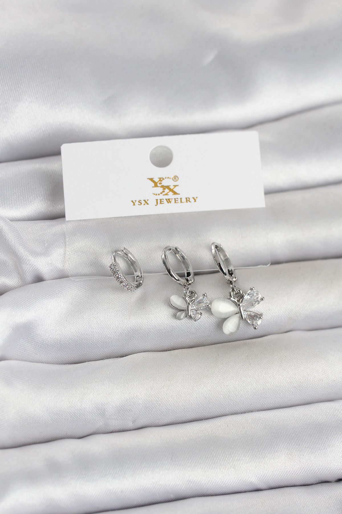 Pirinç Gümüş Renk Kelebek Model 3'lü Kadın Küpe