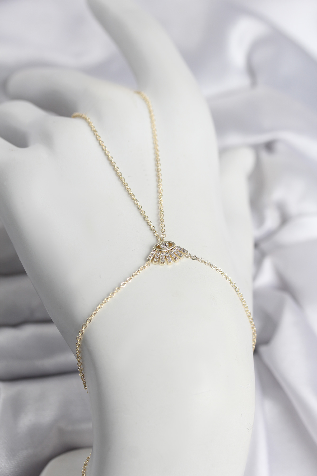 Pirinç Gold Renk Göz Model Kadın Şahmeran