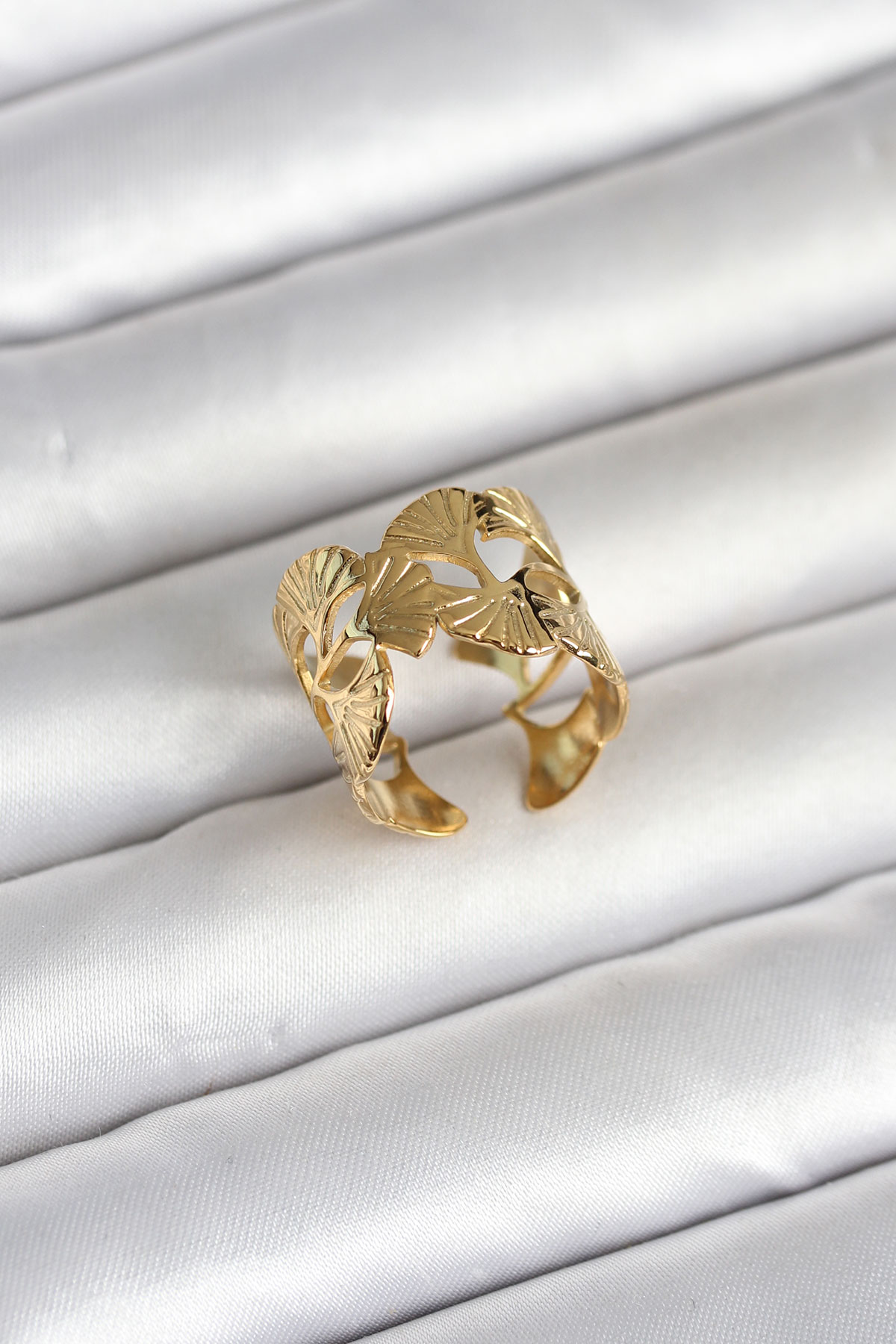 316L Çelik Gold Renk Yelpaze Model Kadın Yüzük