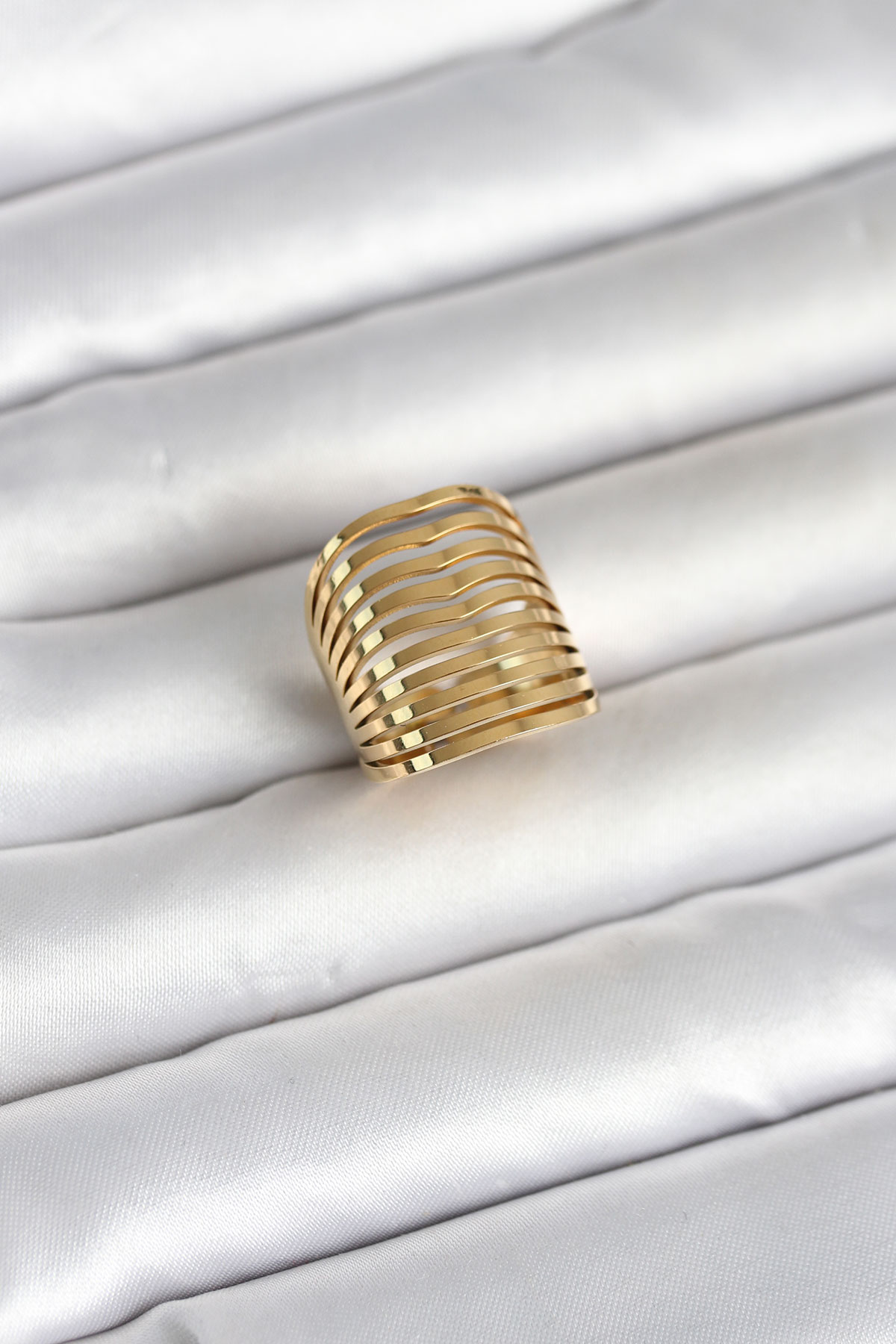 316L Çelik Gold Renk Plaka Model Kadın Yüzük