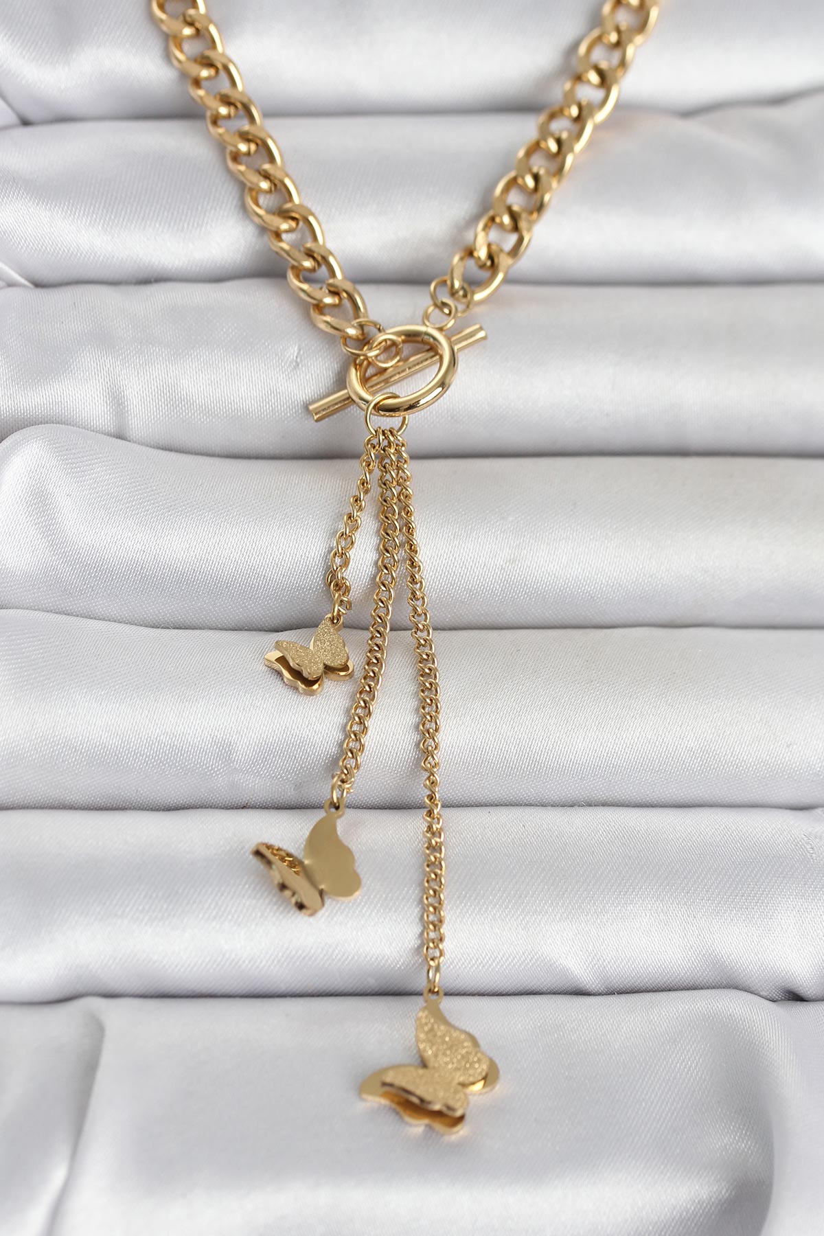 316L Çelik Gold Renk Kelebek Sallantılı Kadın Kolye