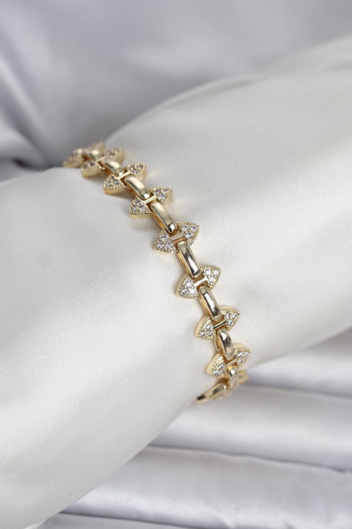 Pirinç Gold Renk Zirkon Taşlı Kadın Bileklik