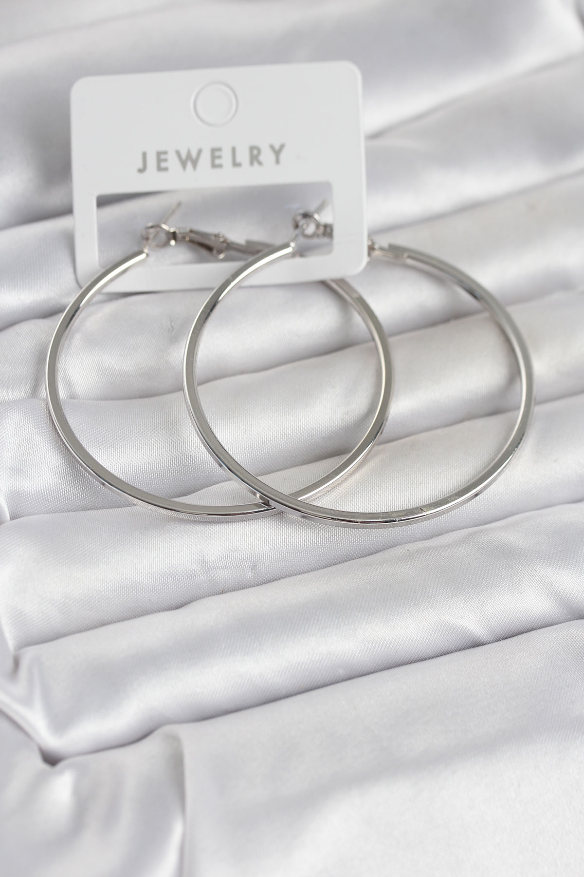 Gümüş Renk Pirinç Köşeli Kenar Halka 54 mm Kadın Küpe