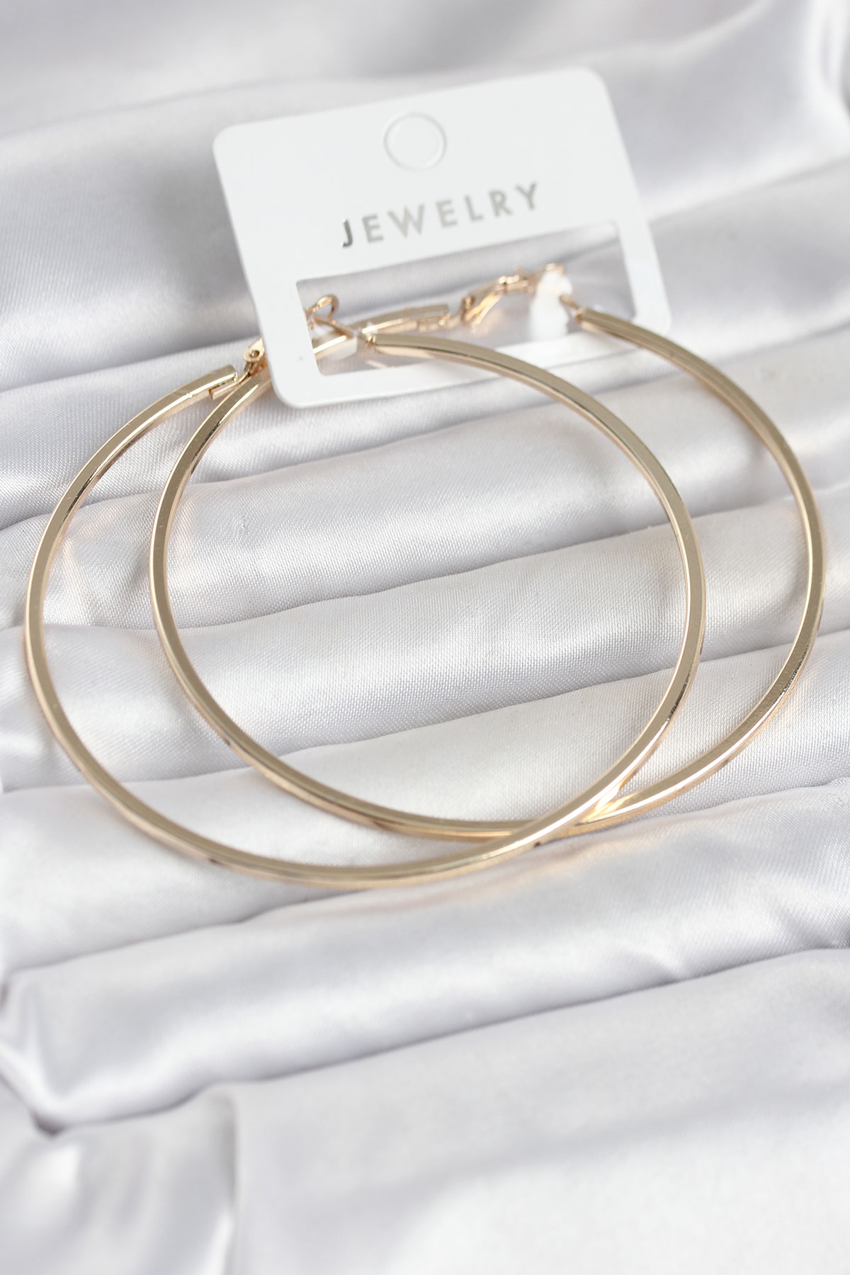 Gold Renk Pirinç Köşeli Kenar Halka 72 mm Kadın Küpe