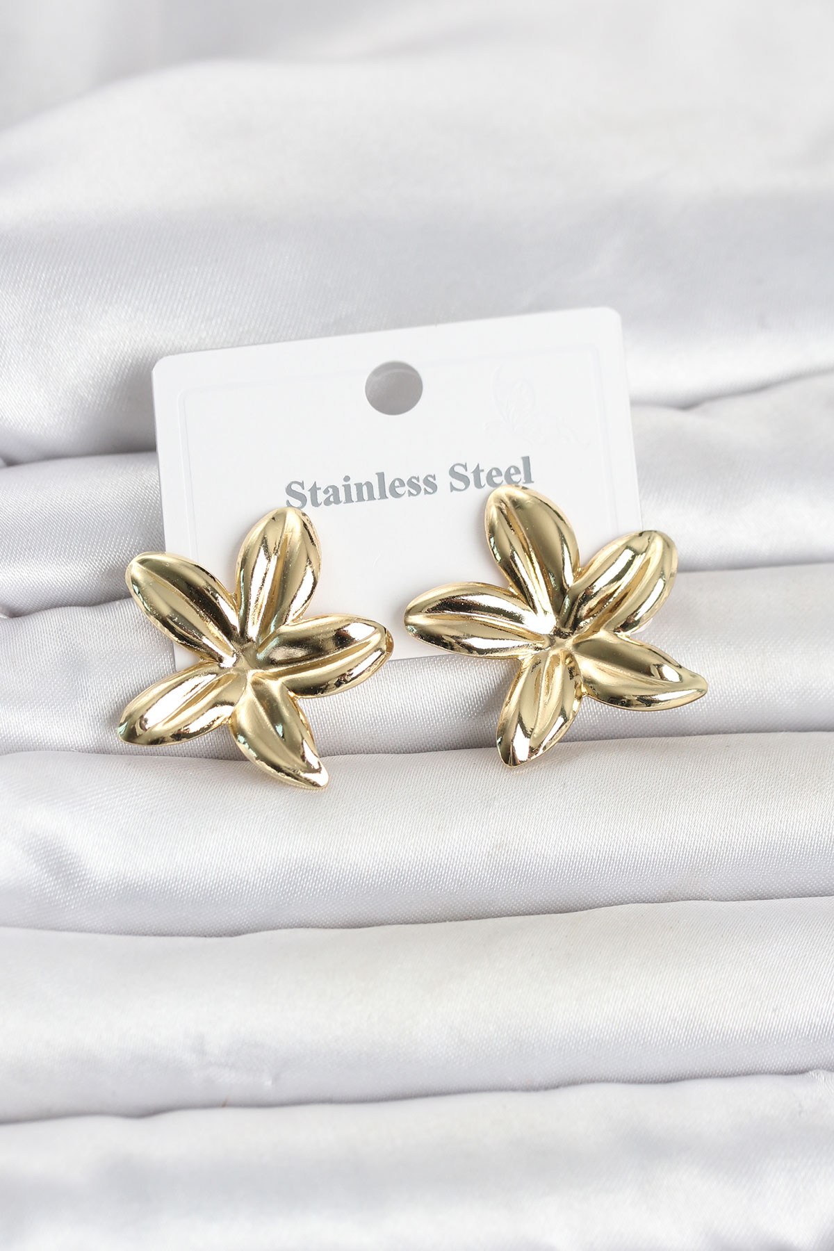 316L Çelik Gold Renk Lotus Çiçeği Model Kadın Küpe