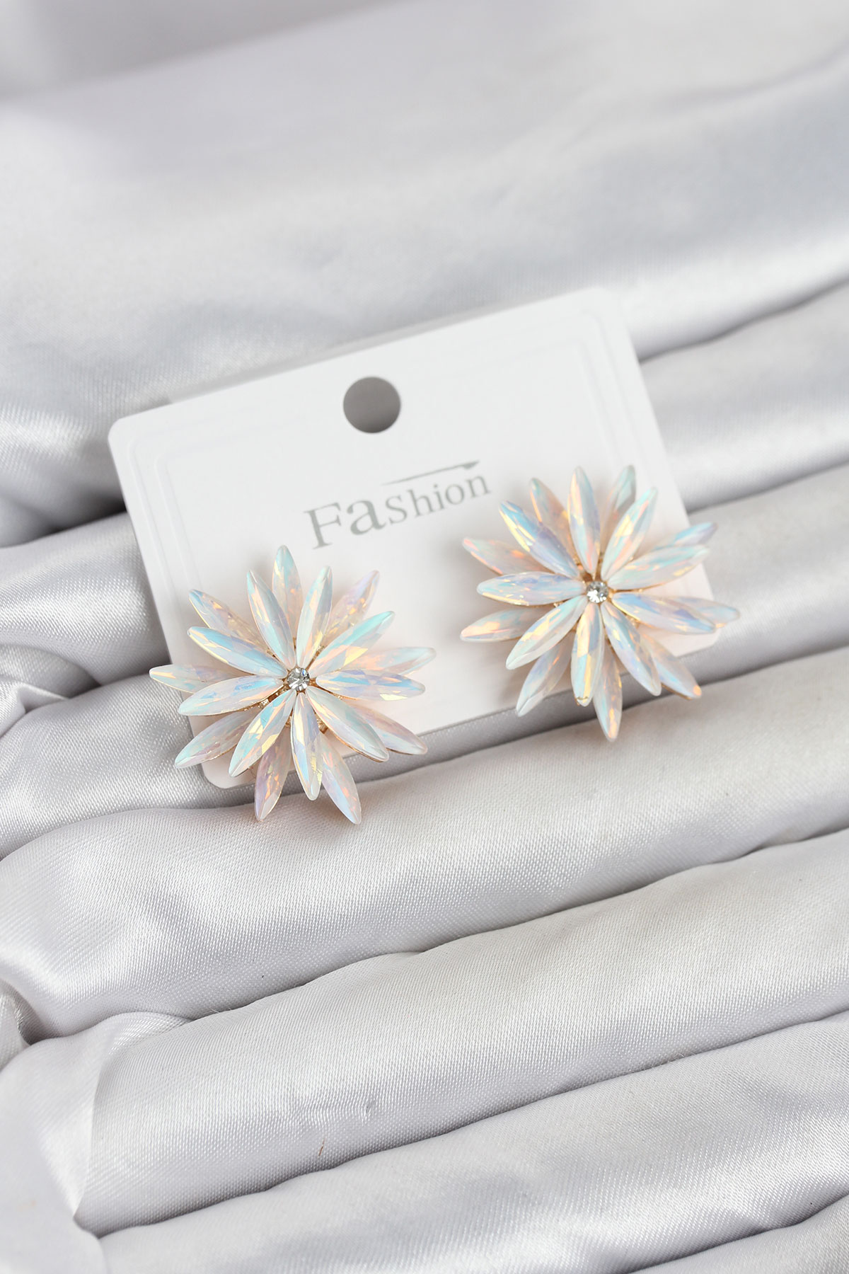 Shekka Lotus Model Beyaz Renk Kristal Taşlı Kadın Küpe — görsel 2