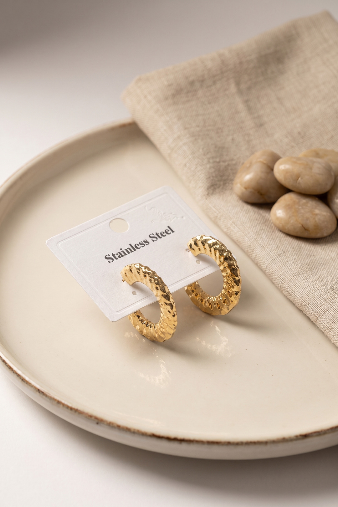 316L Çelik Gold Renk Yarım Halka Model Küpe