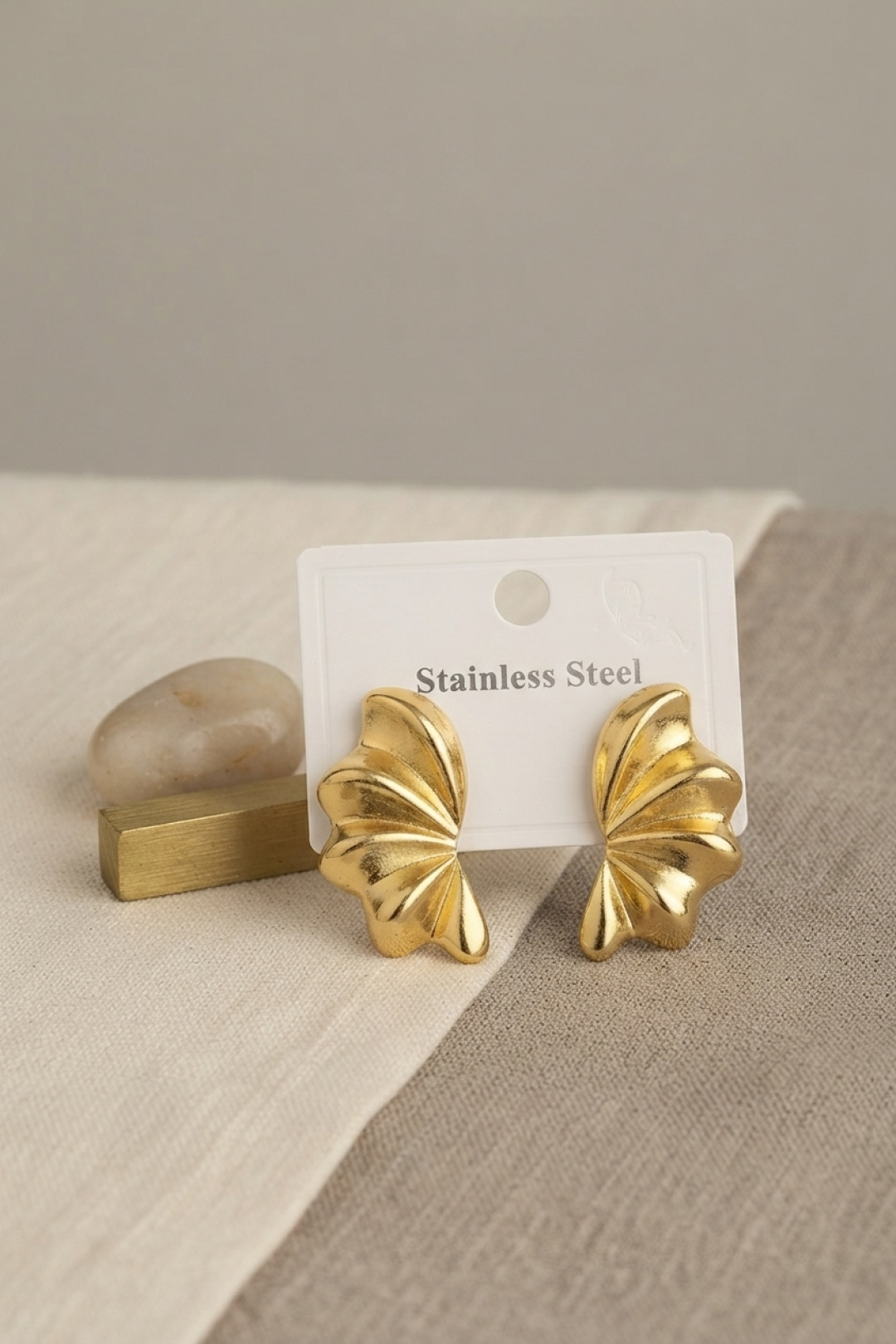 316L Çelik Gold Renk Vintage 3D Dalgalı Model Küpe