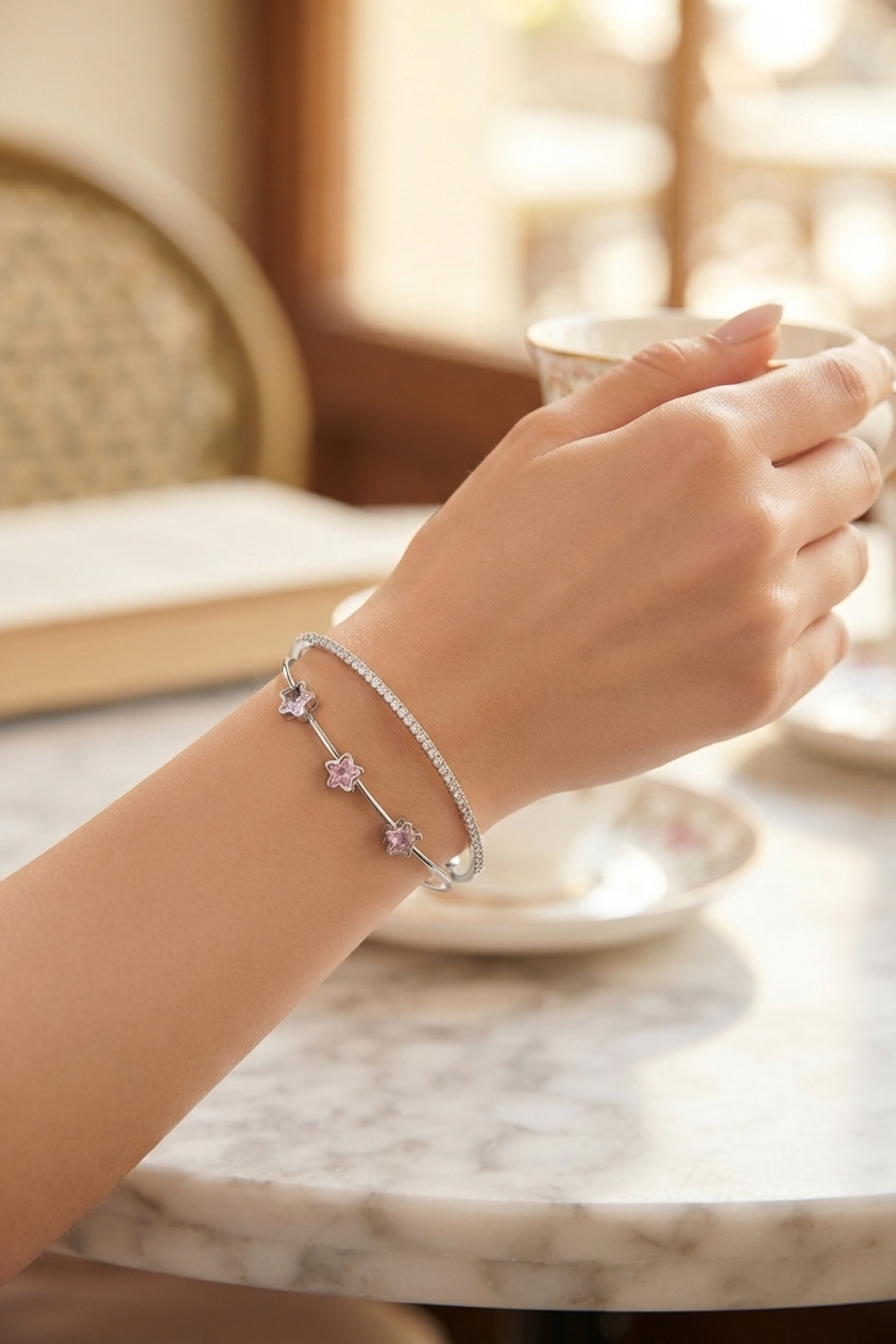 Pembe Yıldız Model Gold Renk Zirkon Taşlı Pirinç Bileklik — görsel 2