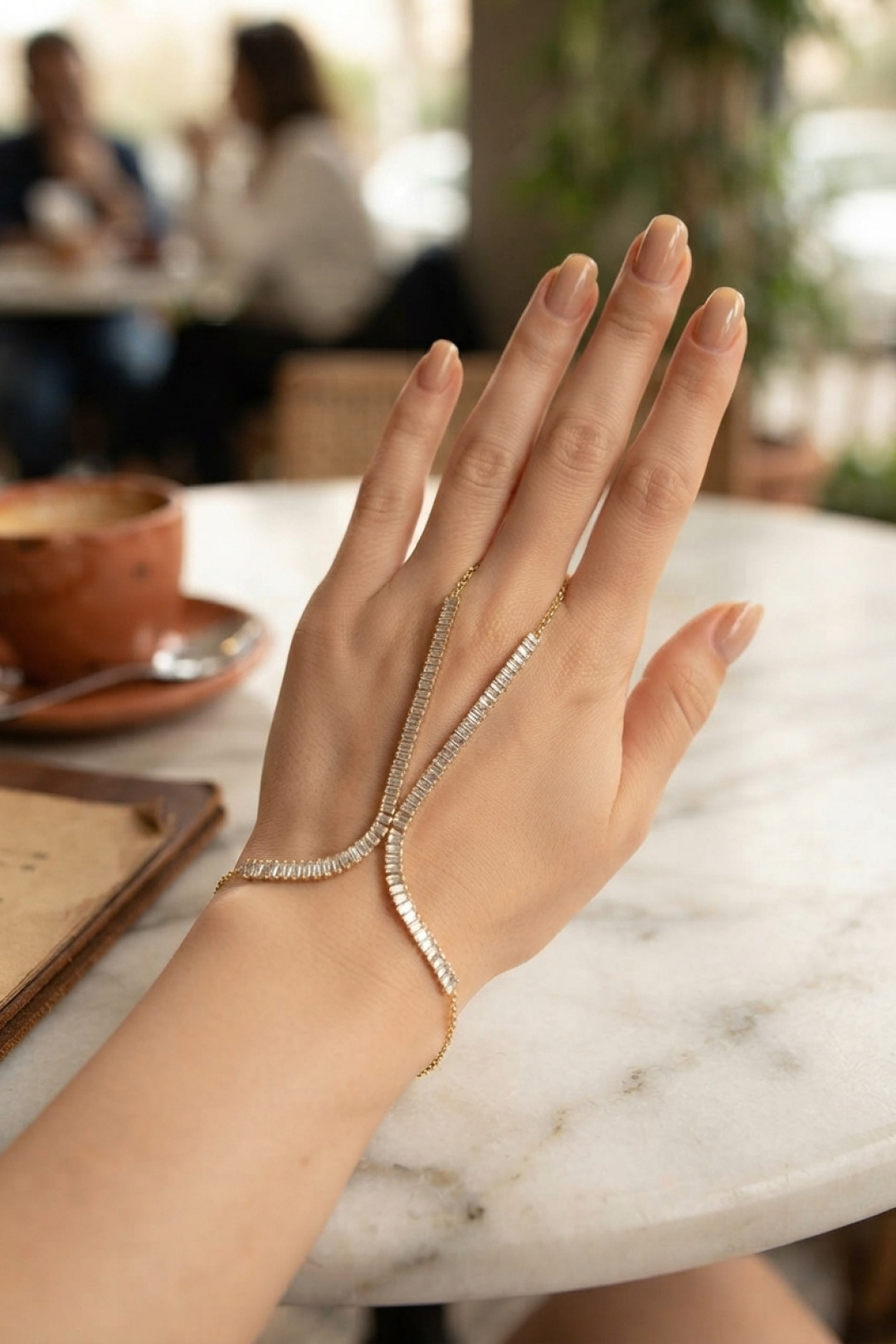 Gold Renk Pirinç Zirkon Taşlı Baget Model Şahmeran